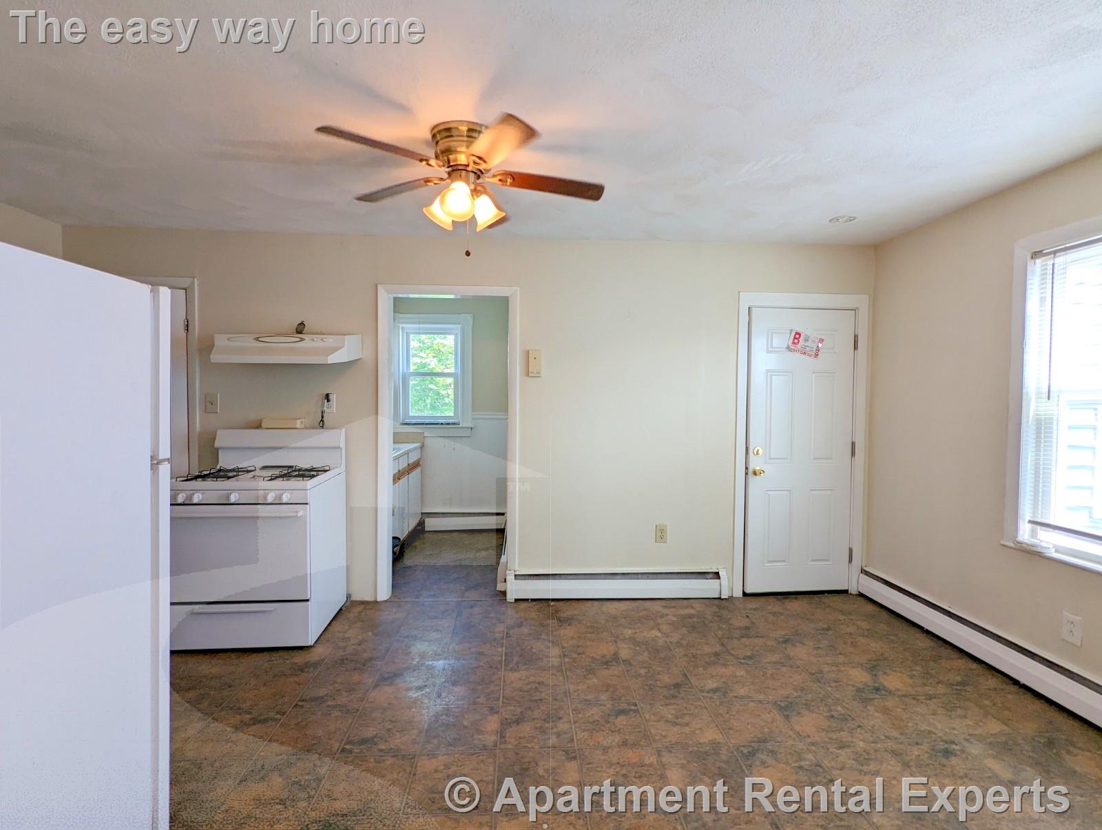 9 Lowell Ter, Magoun Square