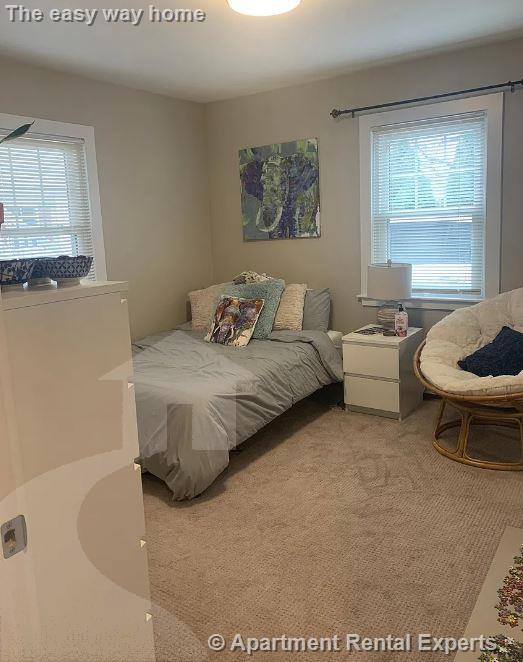 80 Bonair St, Winter Hill