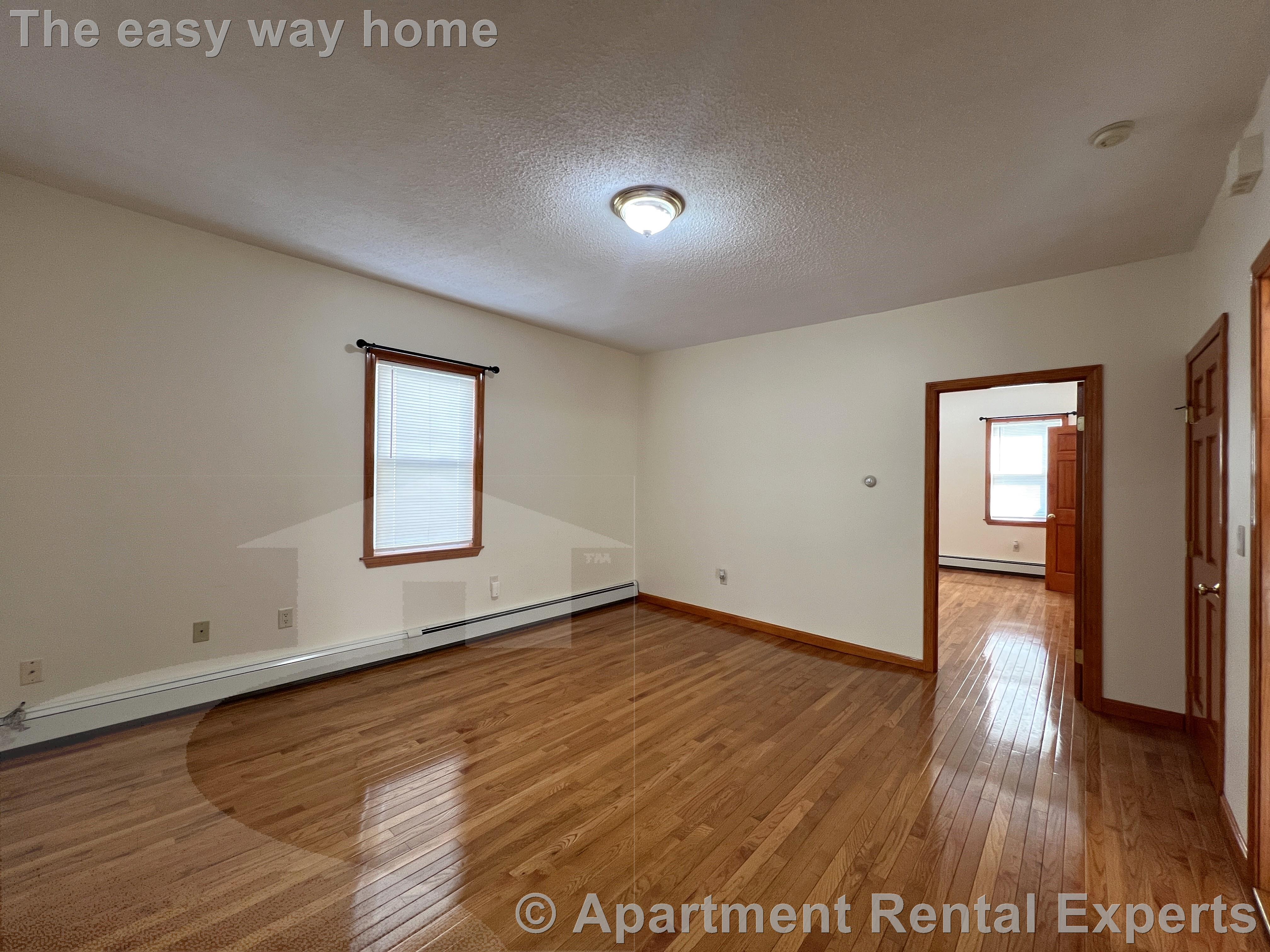 37 Flint St, East Somerville