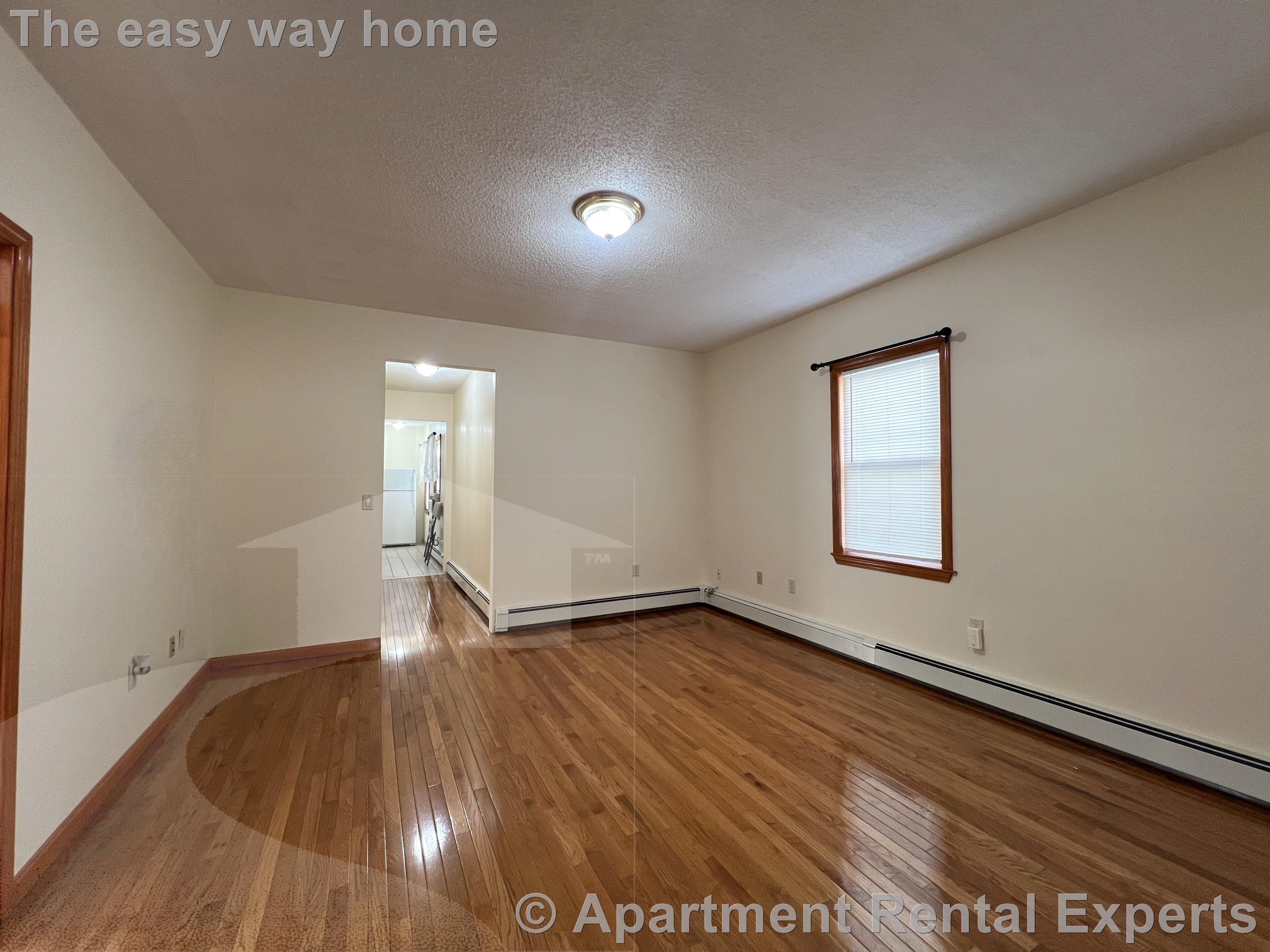 37 Flint St, East Somerville