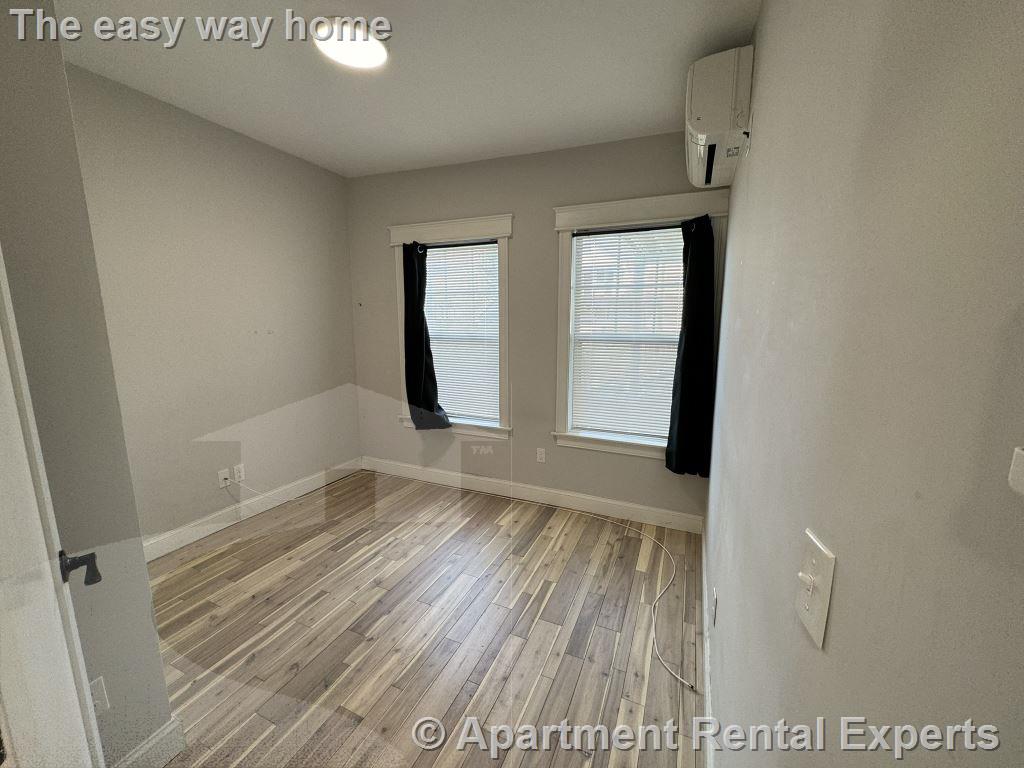 19 Otis St, East Somerville