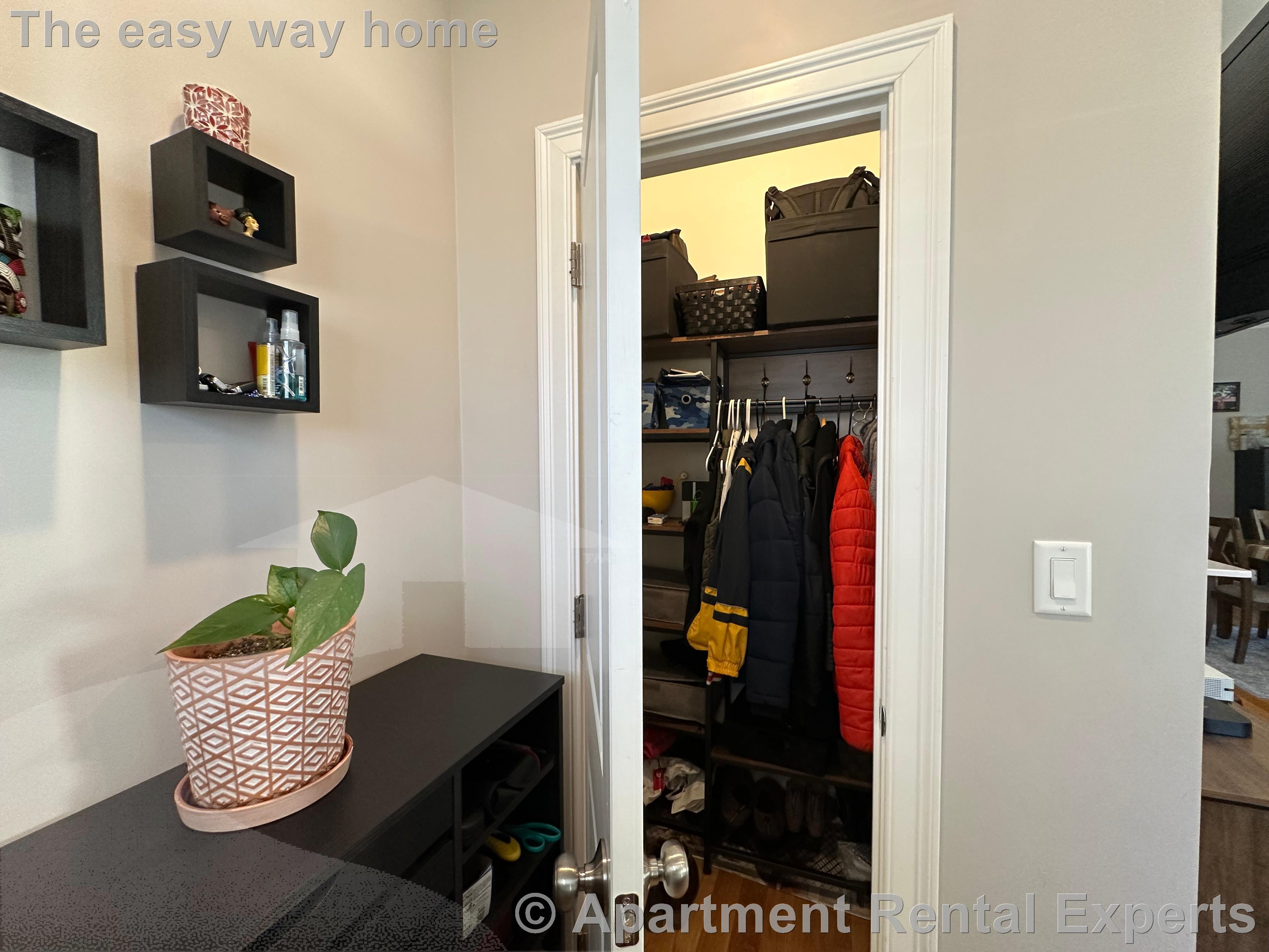 14 Tainter St, Salem St. Area