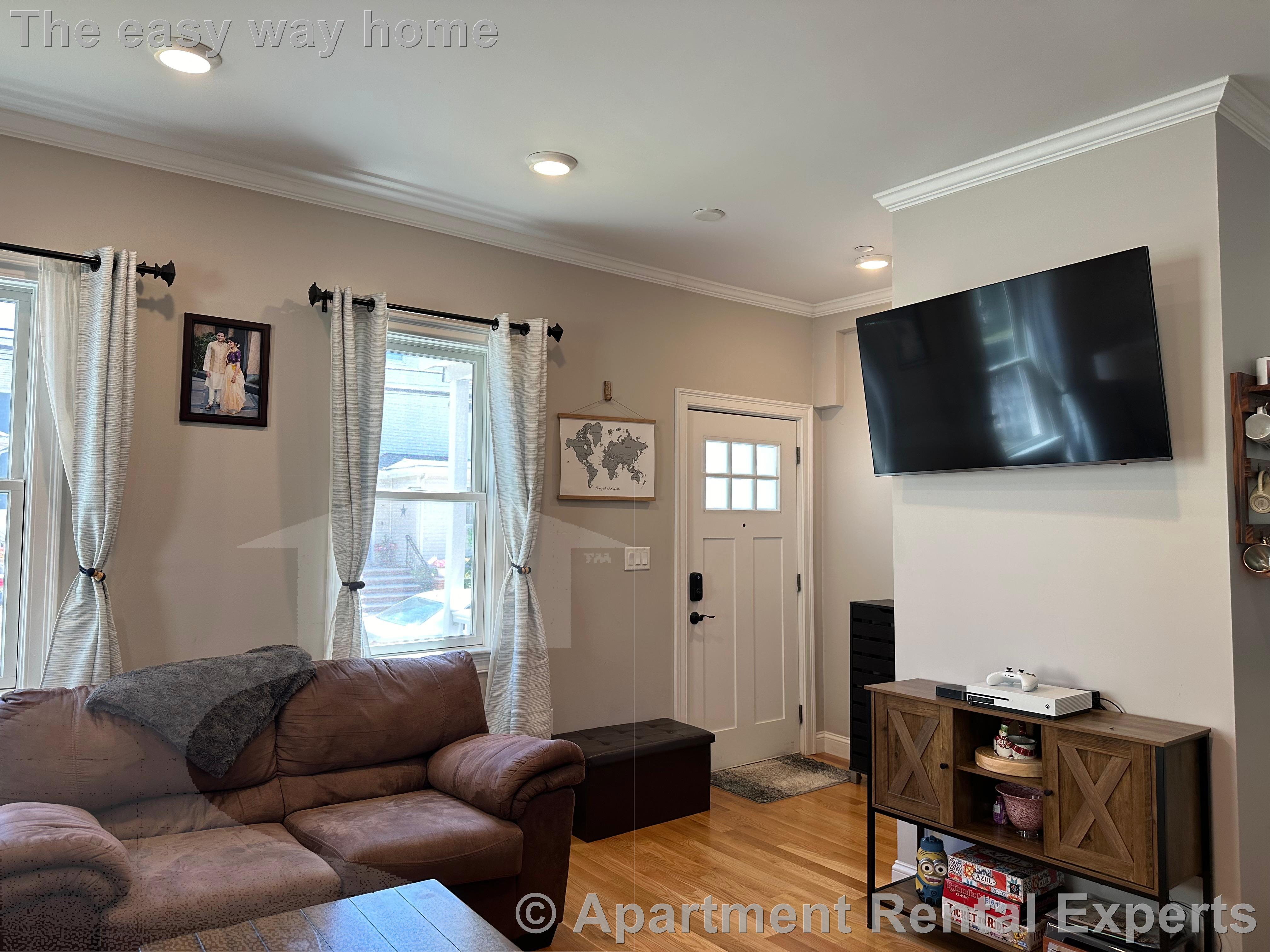 14 Tainter St, Salem St. Area