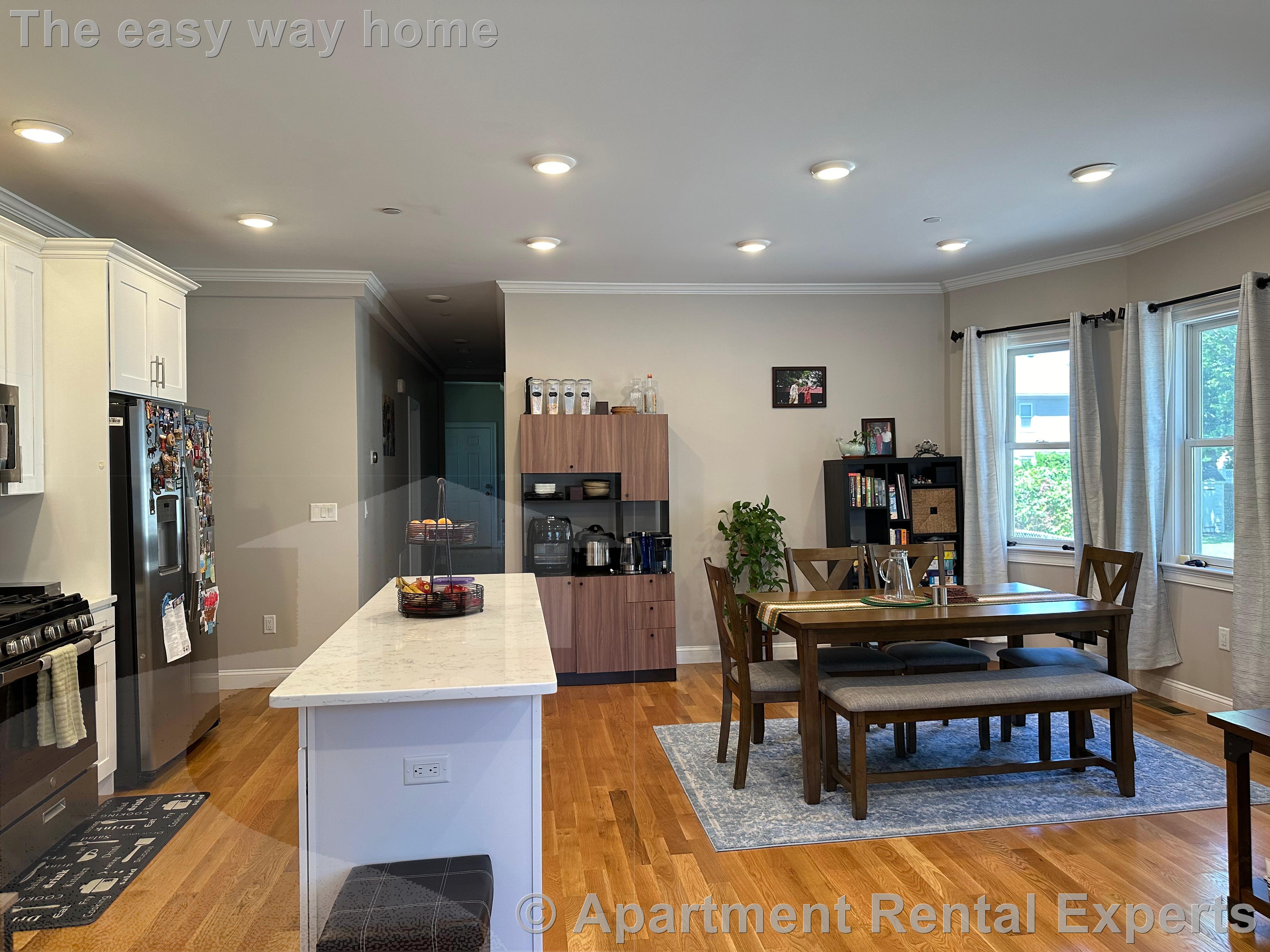 14 Tainter St, Salem St. Area