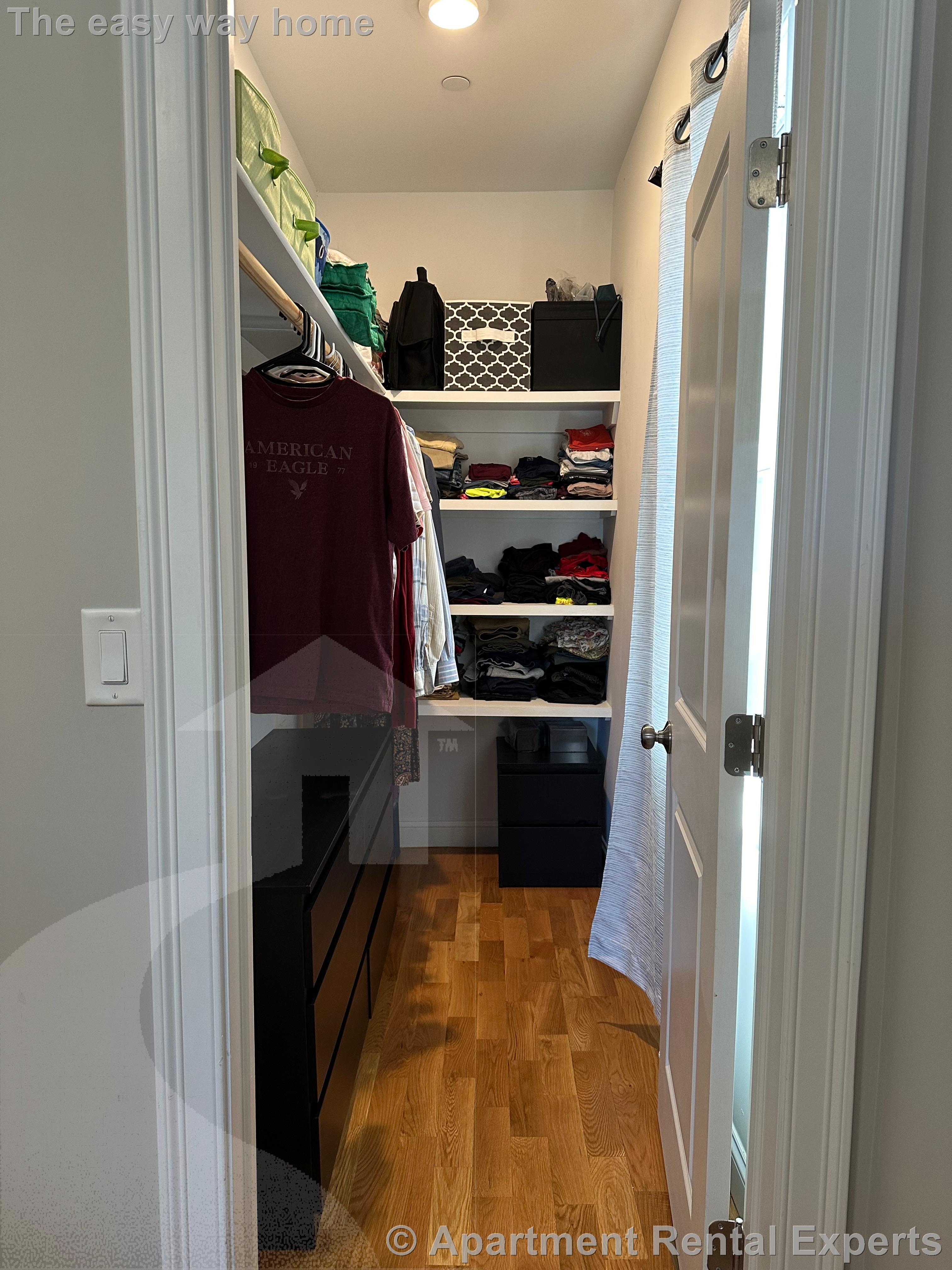 14 Tainter St, Salem St. Area