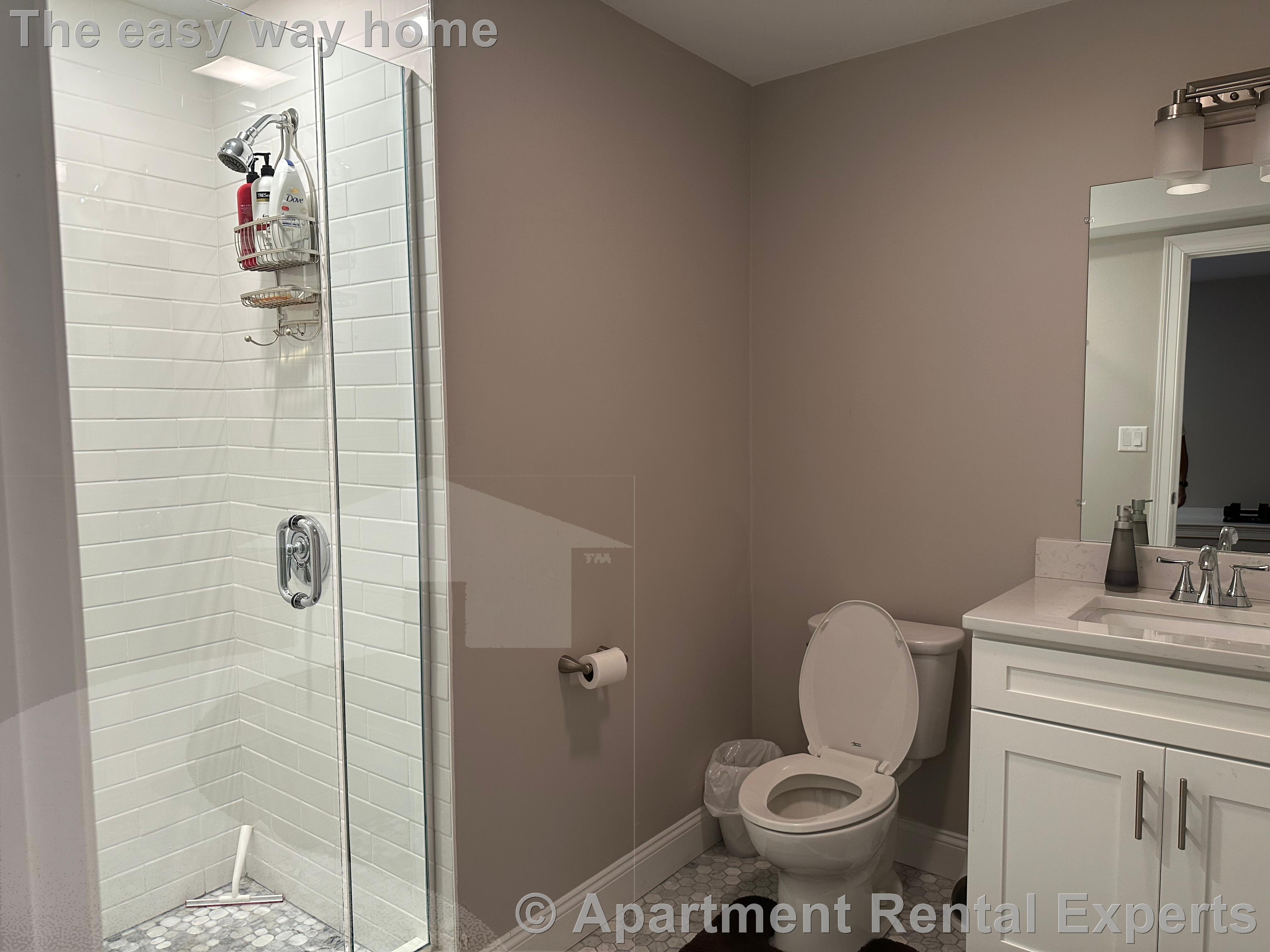 14 Tainter St, Salem St. Area