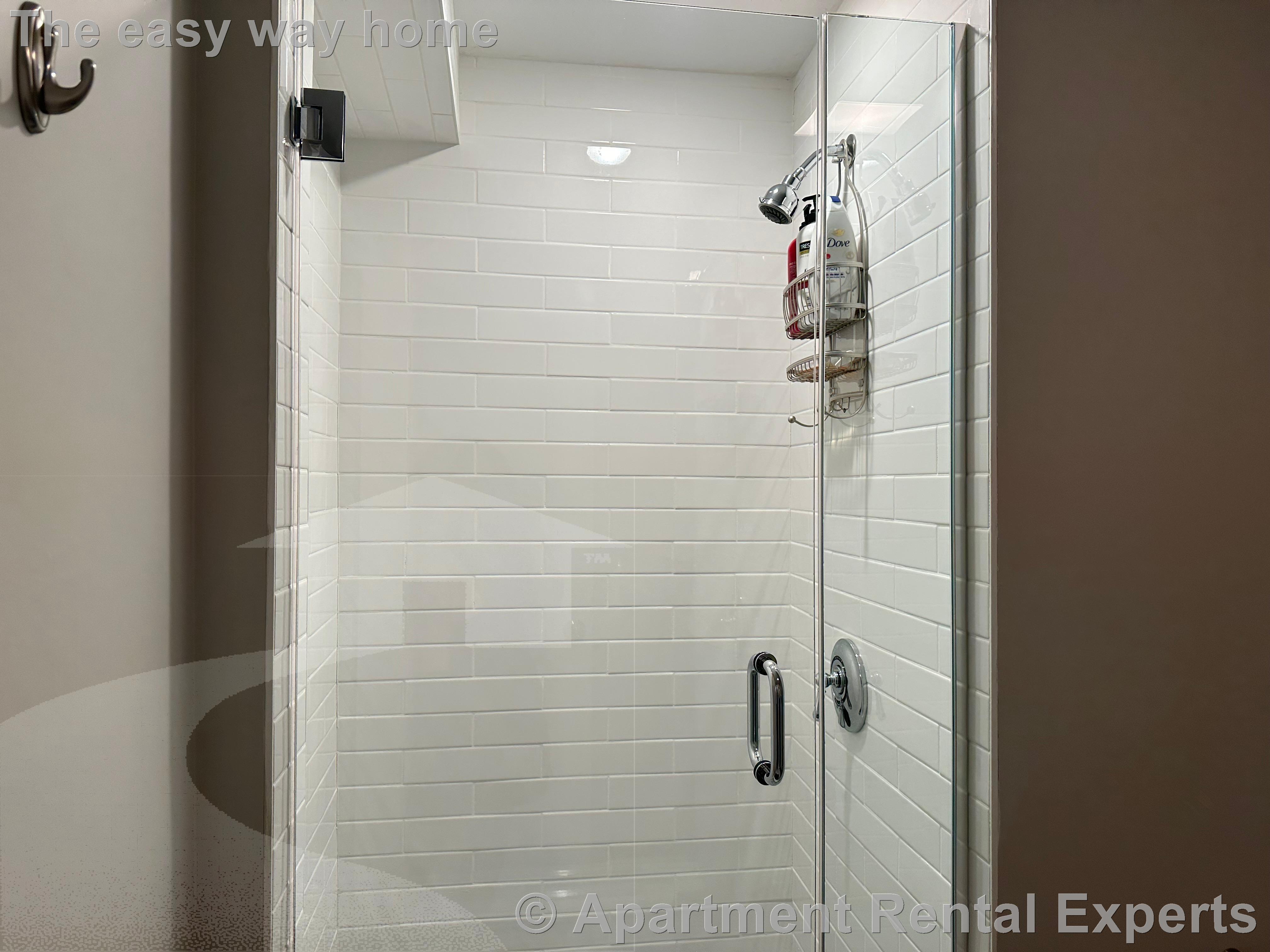 14 Tainter St, Salem St. Area