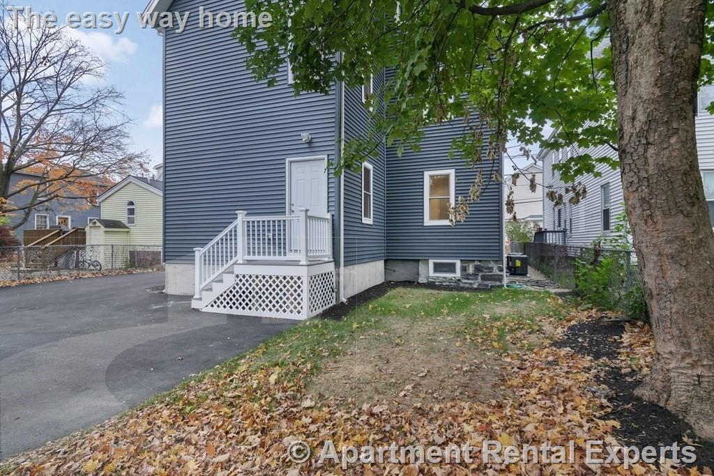 14 Tainter St, Salem St. Area