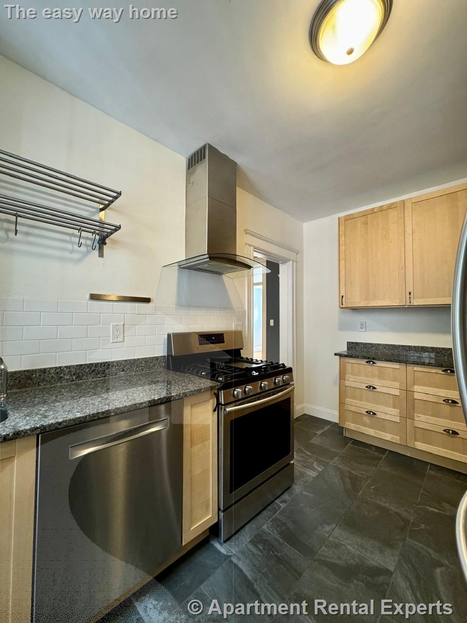 333 Harvard St, Mid Cambridge