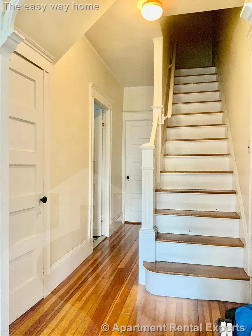 45 Mason St, Davis Square