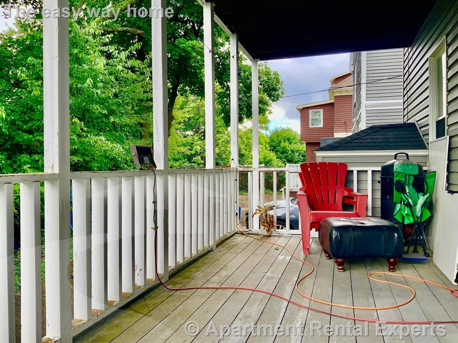 45 Mason St, Davis Square