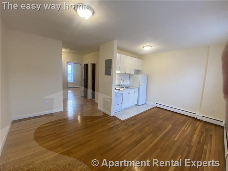 160 N Beacon St, Brighton