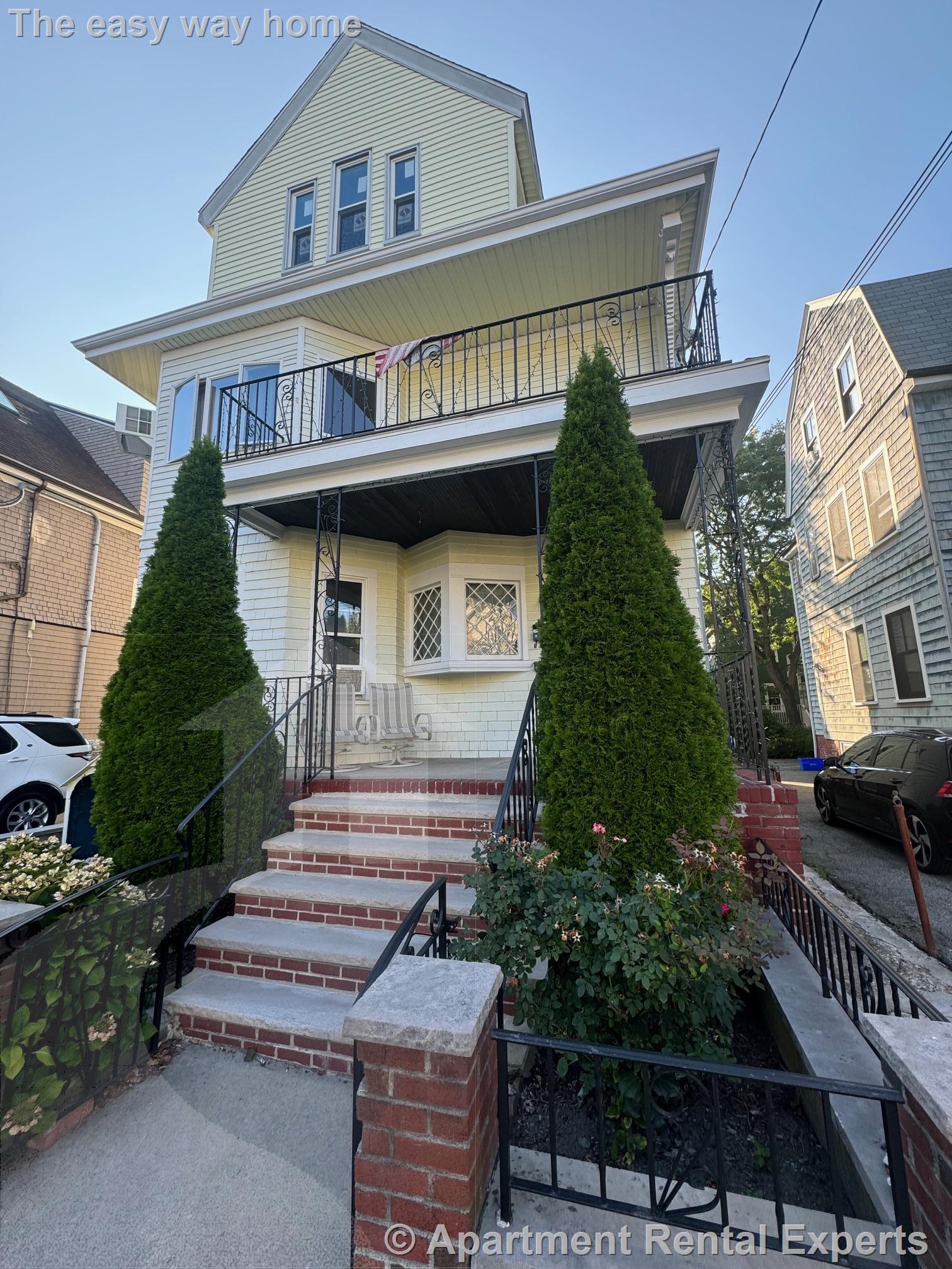 98 Josephine Ave, Davis Square