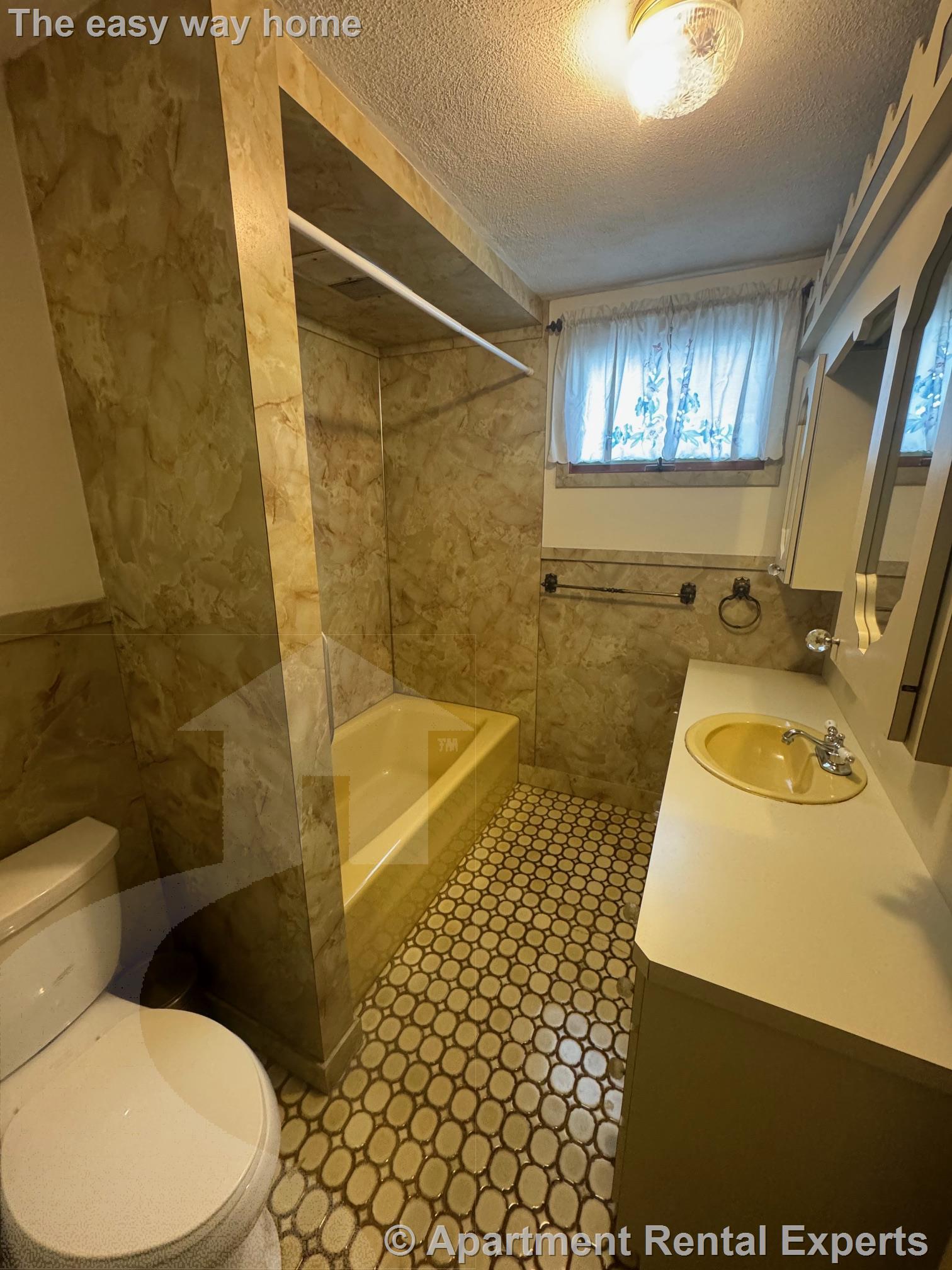 98 Josephine Ave, Davis Square