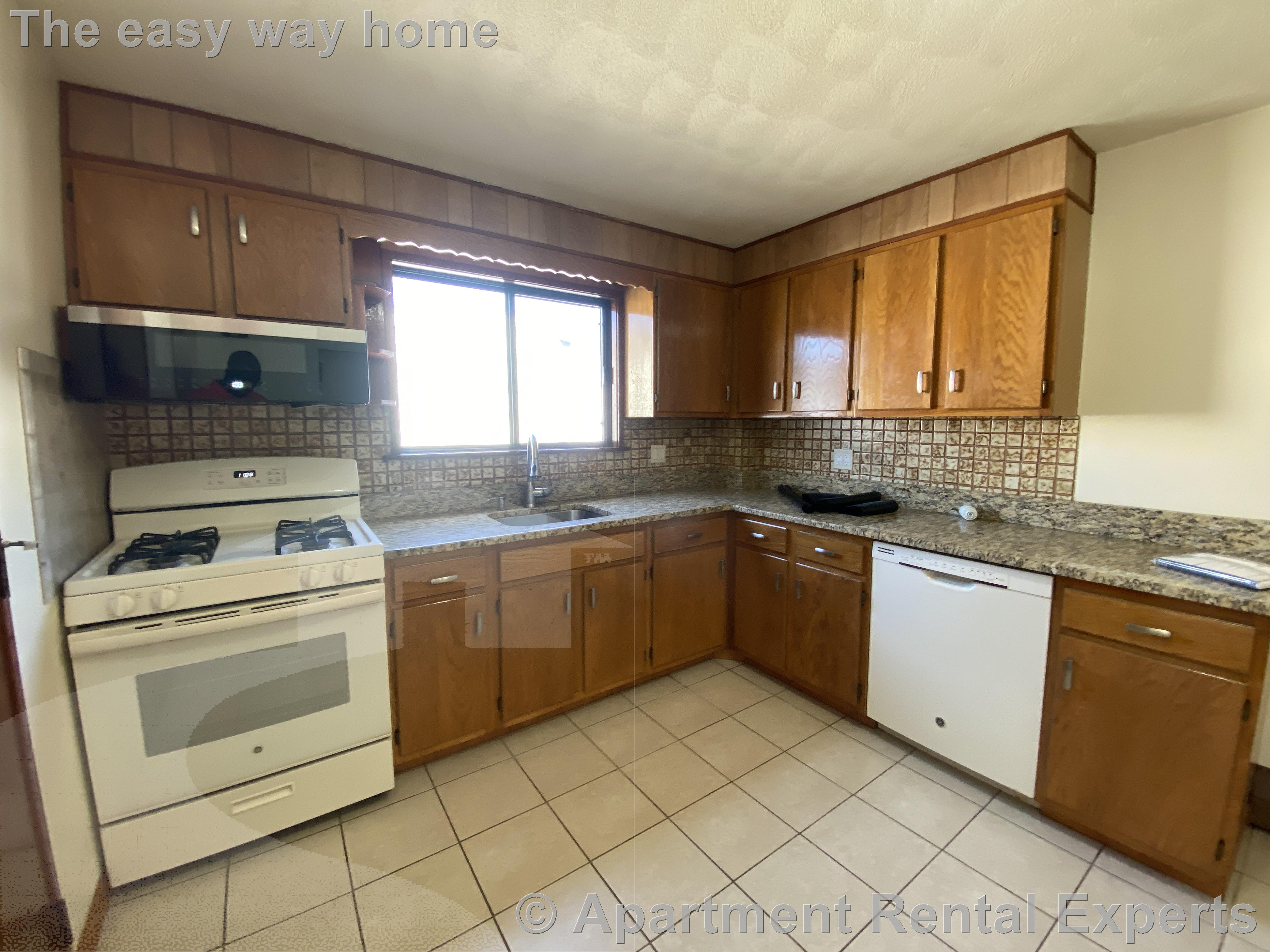60-62 Myrtle St, Sullivan Square