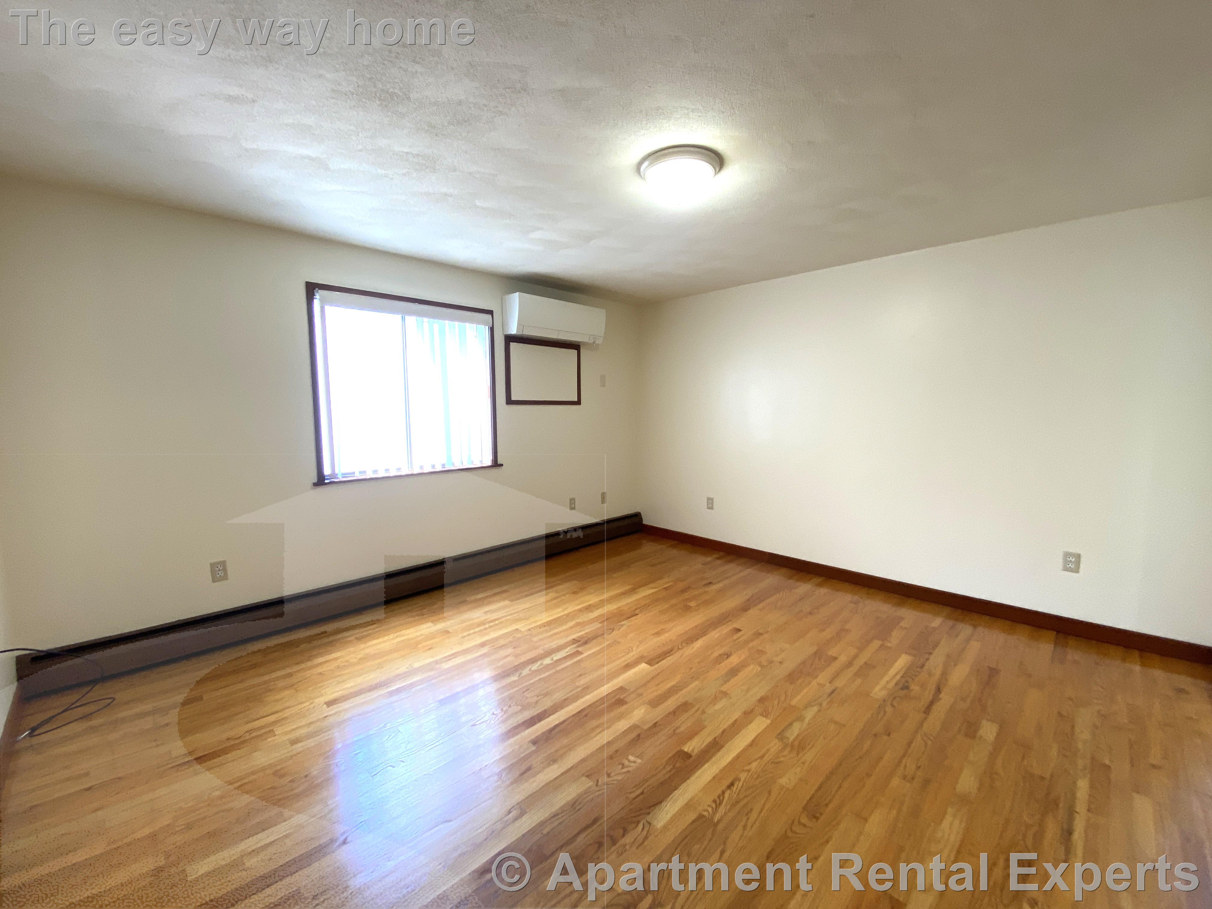 60-62 Myrtle St, Sullivan Square