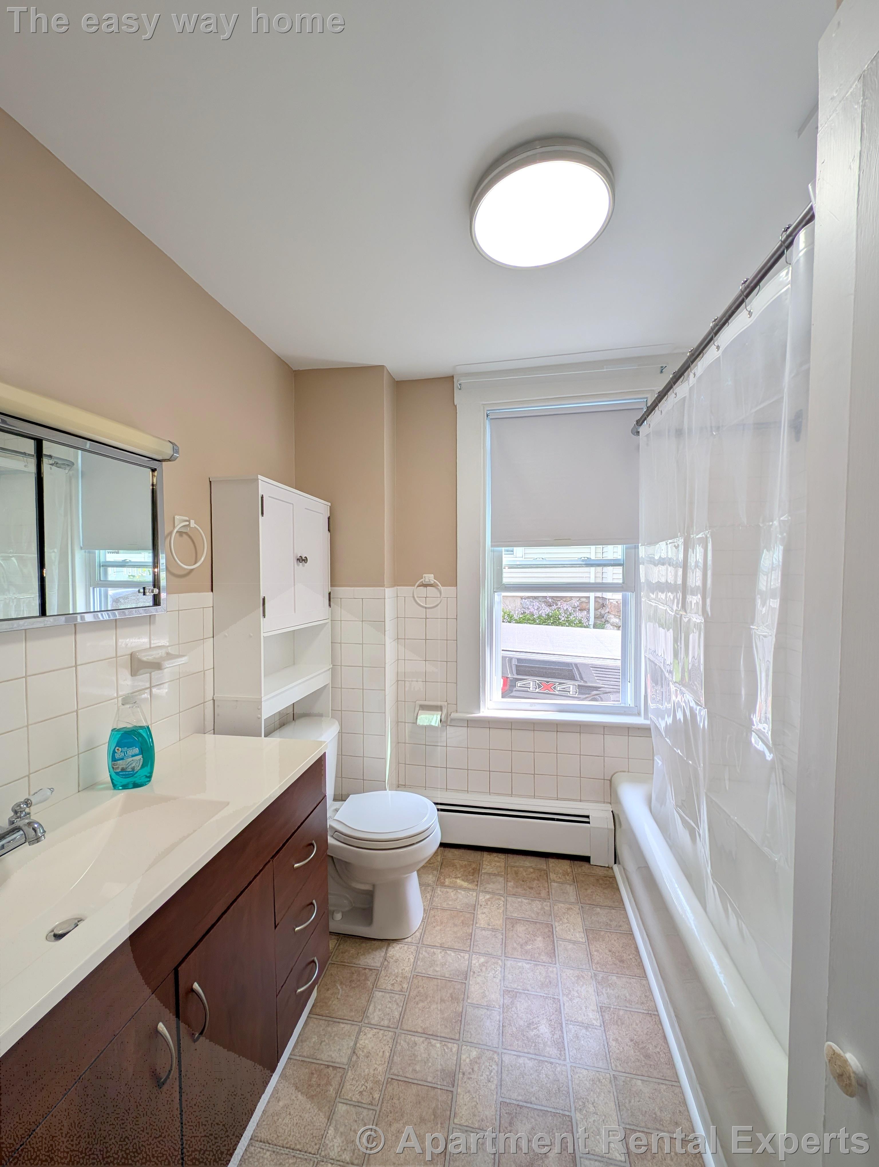 18A Salem St, Wakefield