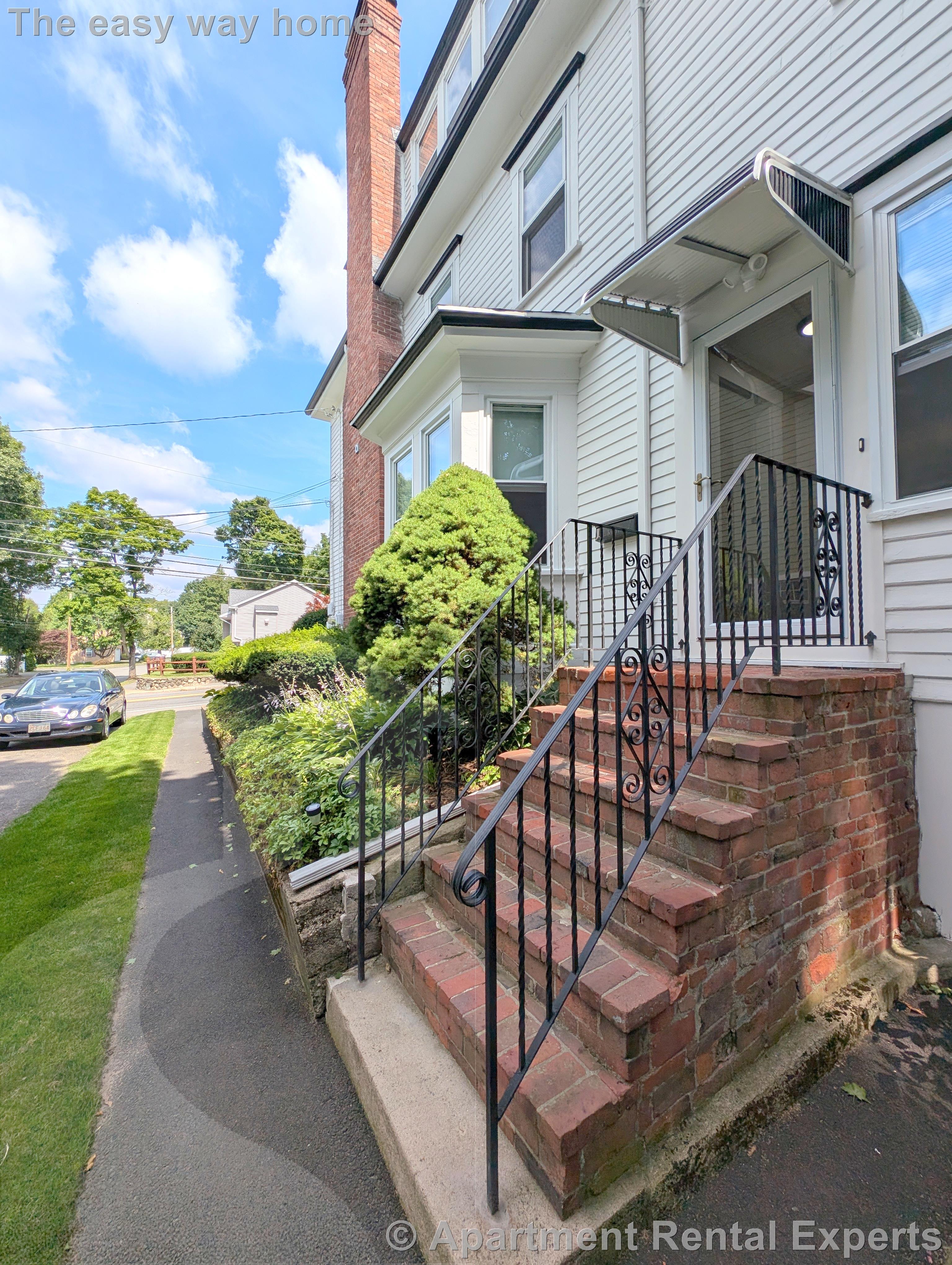 18A Salem St, Wakefield