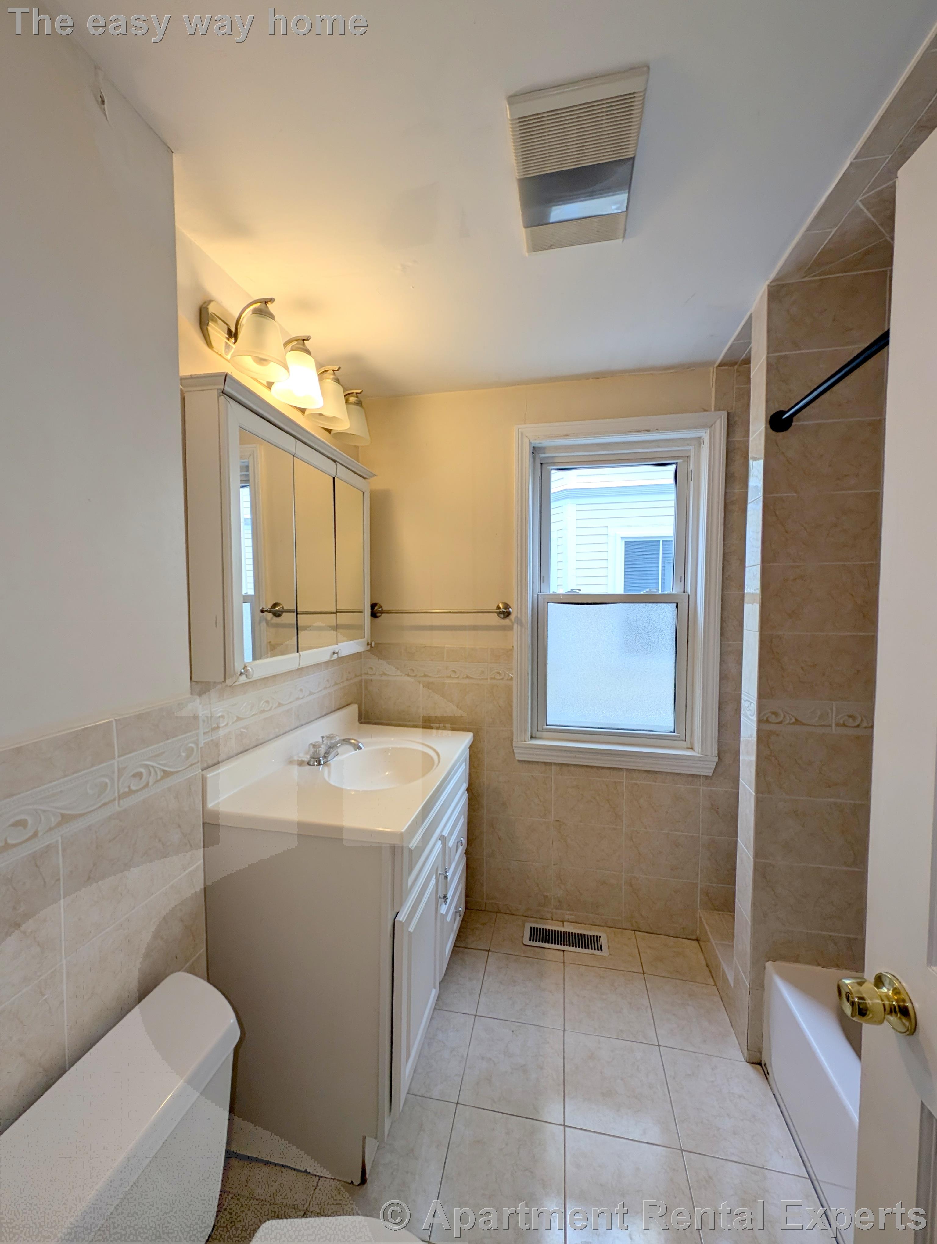 41 Ossipee Rd, Teele Square