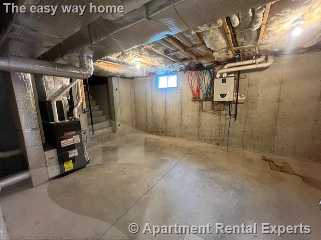 64 Bow St, Magoun Square