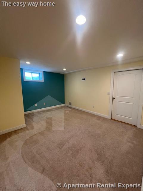 64 Bow St, Magoun Square