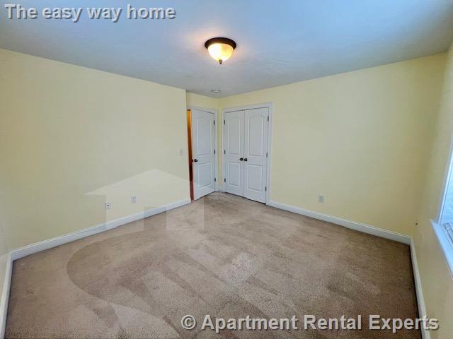 64 Bow St, Magoun Square