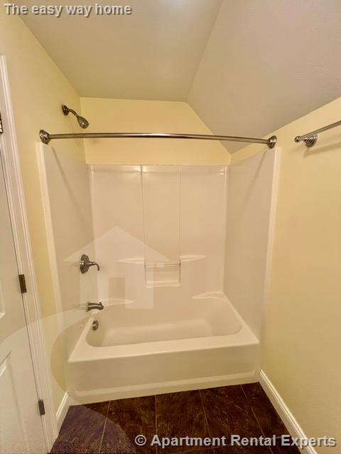 64 Bow St, Magoun Square