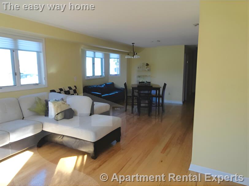 616 Boston Ave, Powderhouse