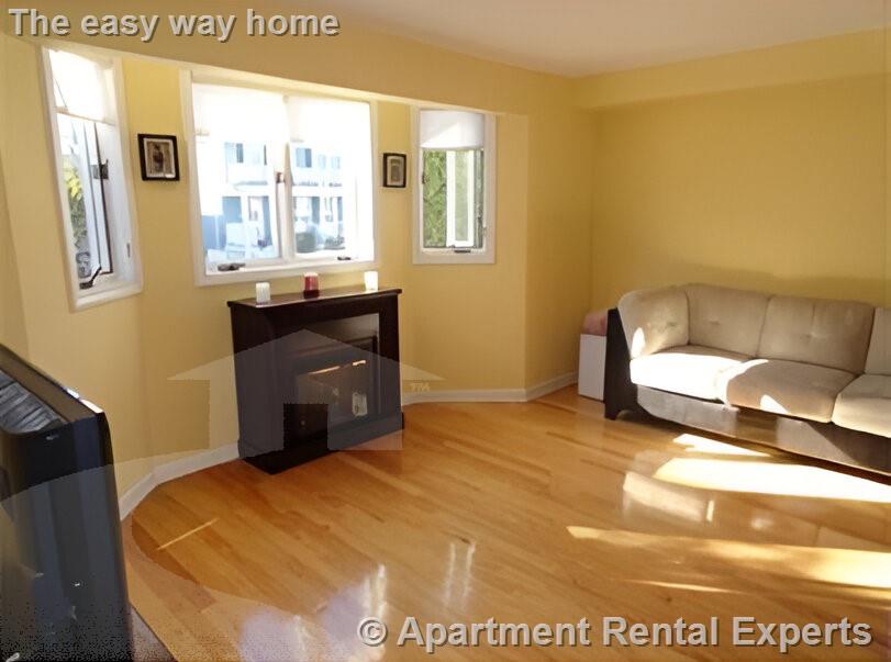 616 Boston Ave, Powderhouse