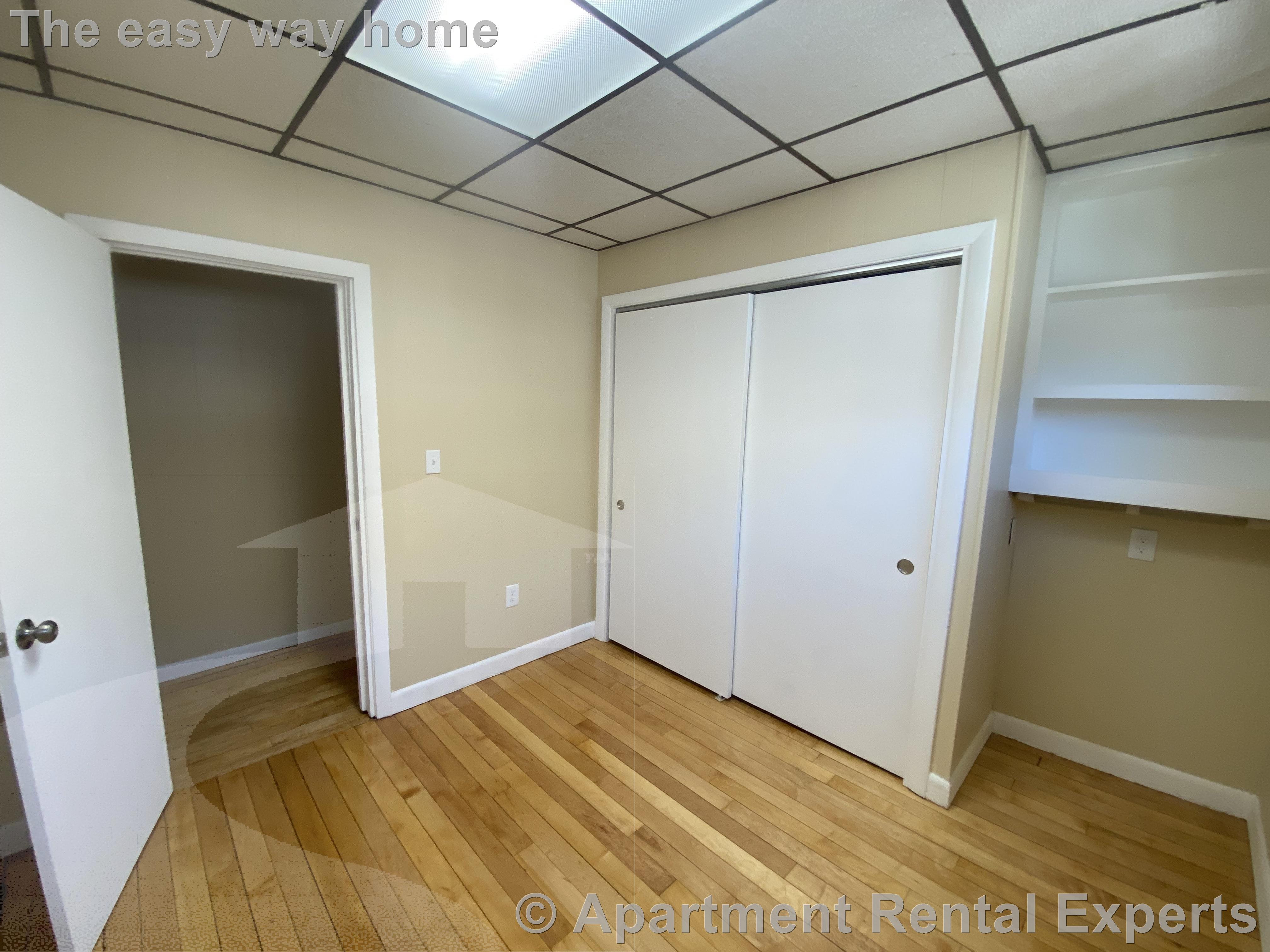 58 Stanley Ave, Tufts