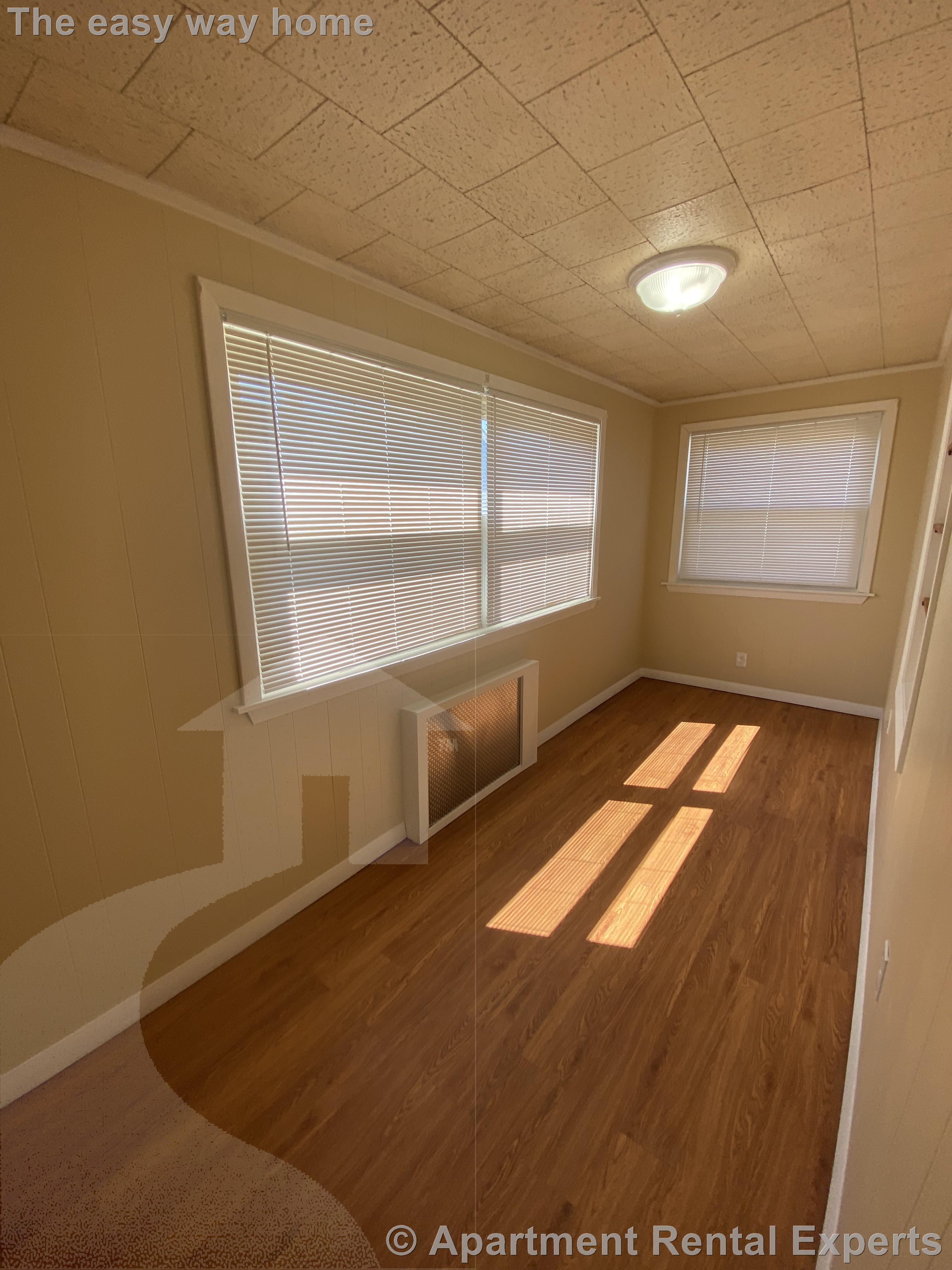 58 Stanley Ave, Tufts