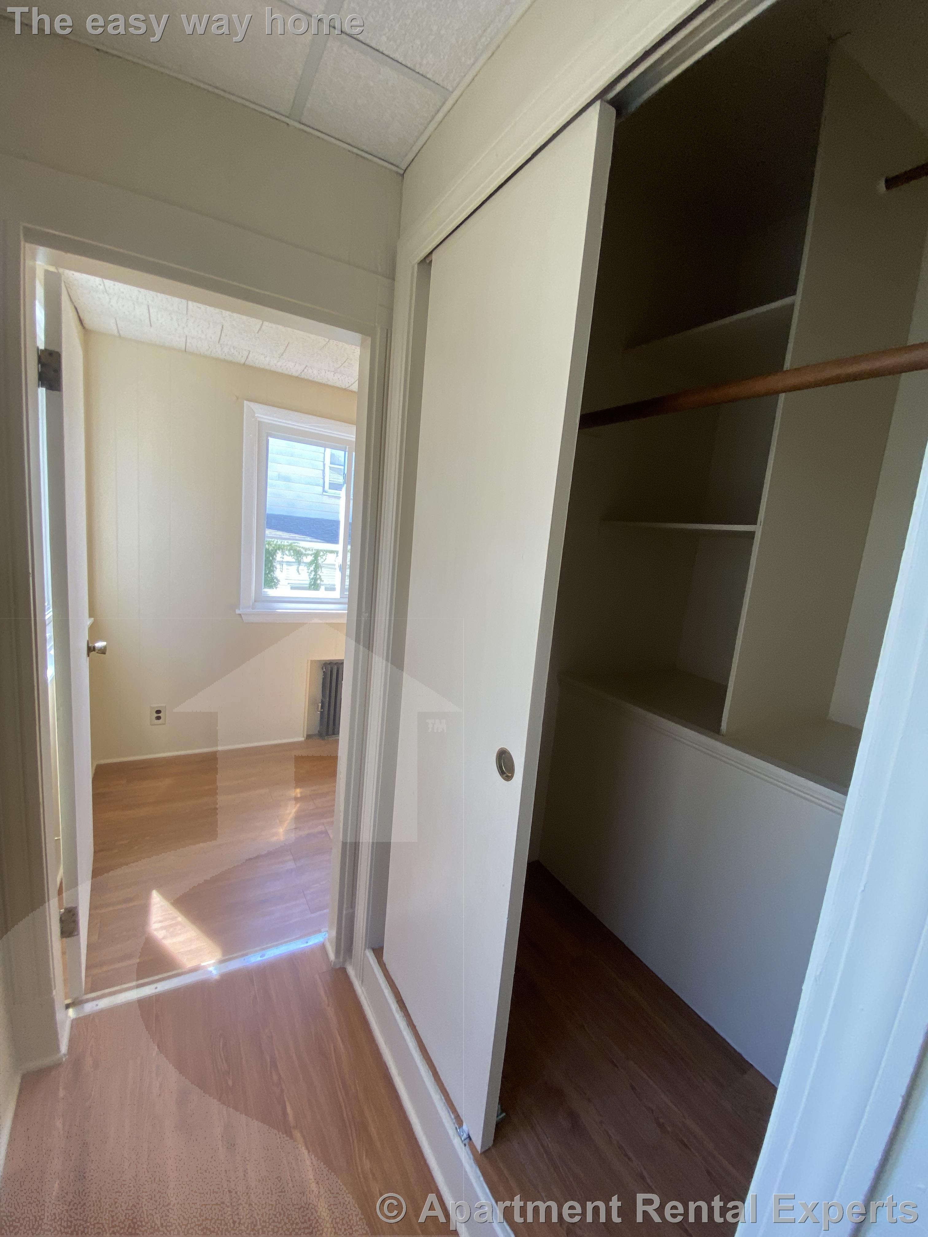 58 Stanley Ave, Tufts