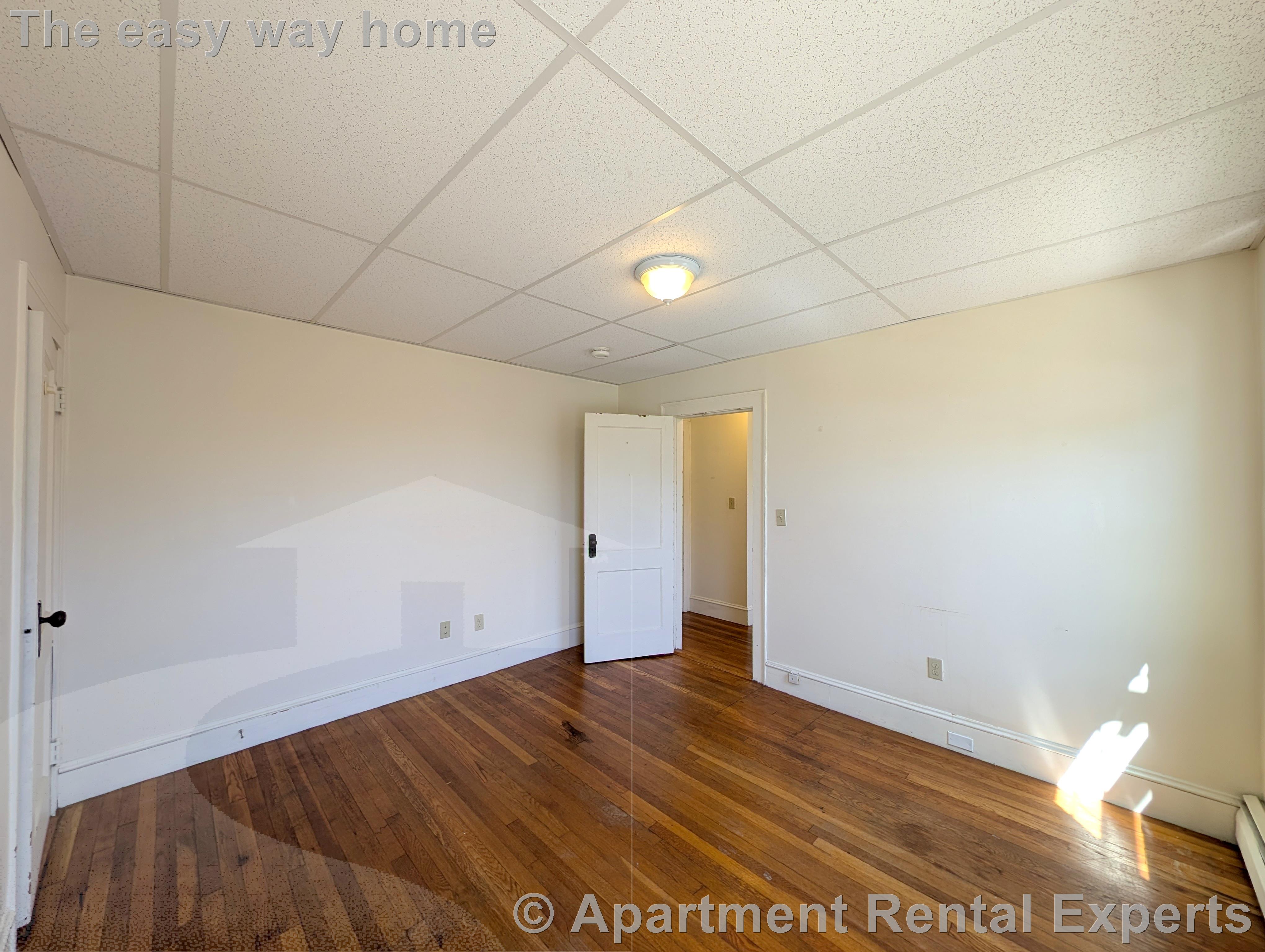 36 College Ave, Davis Square