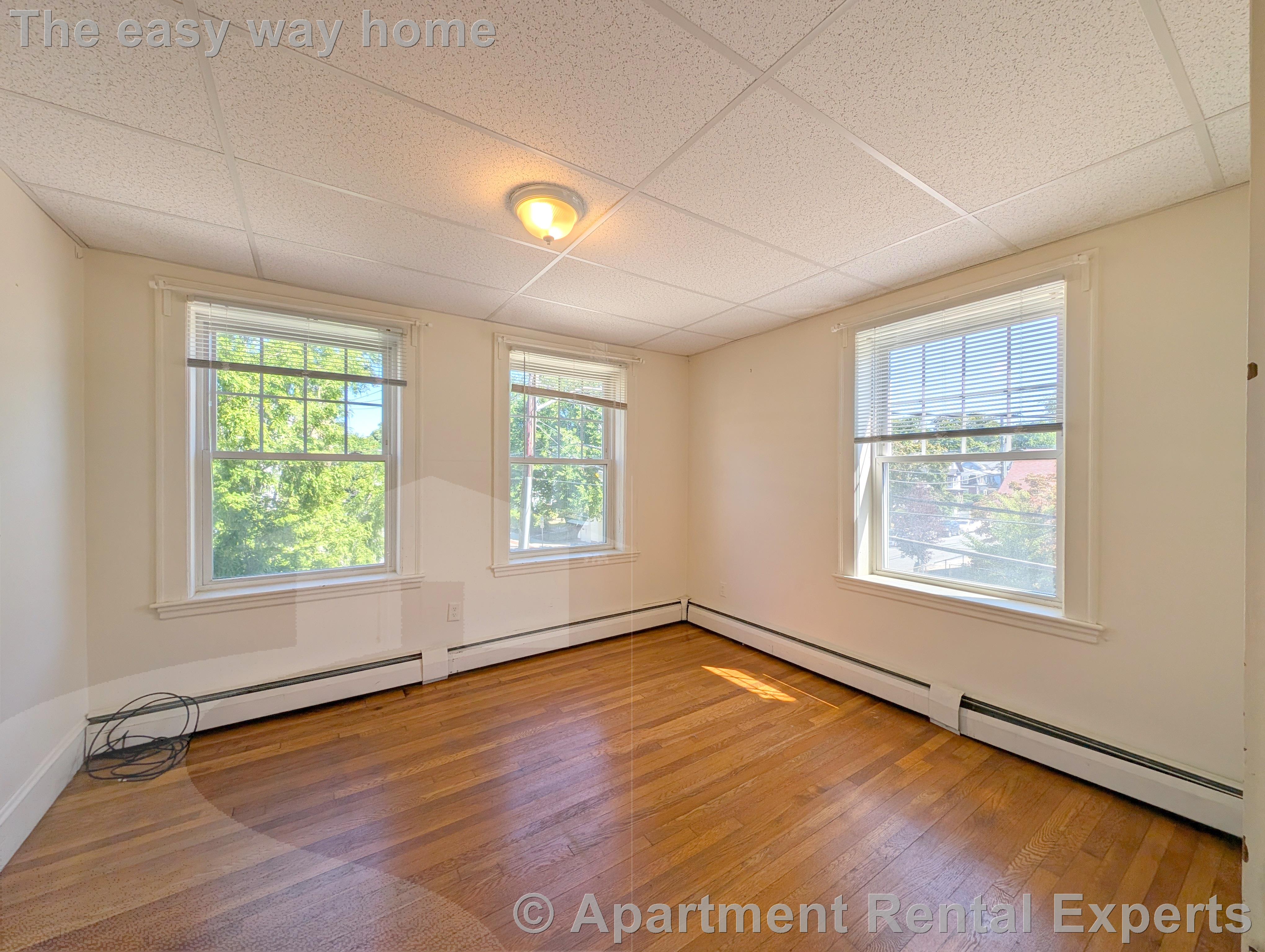 36 College Ave, Davis Square