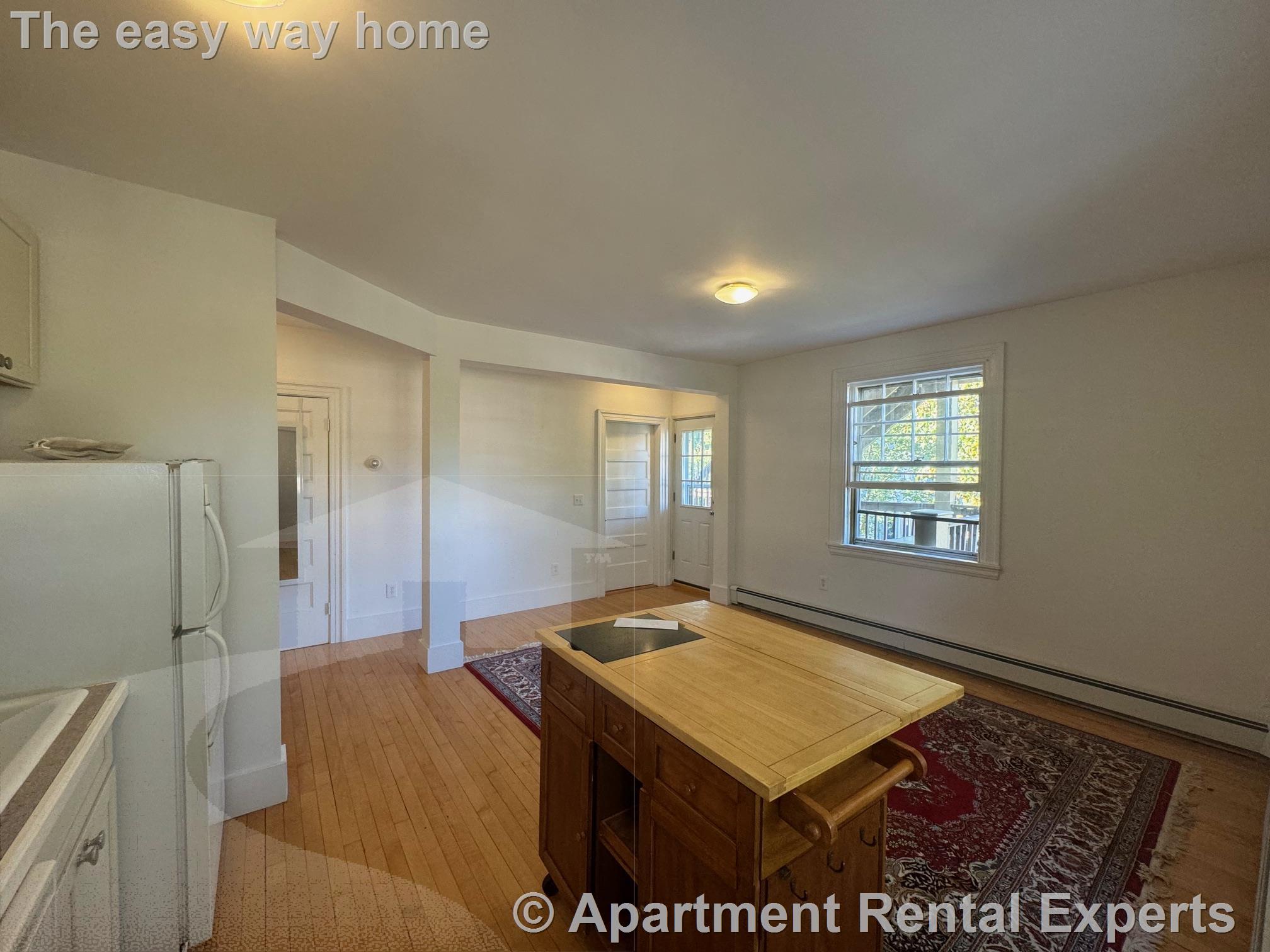 103 Liberty Ave, Davis Square