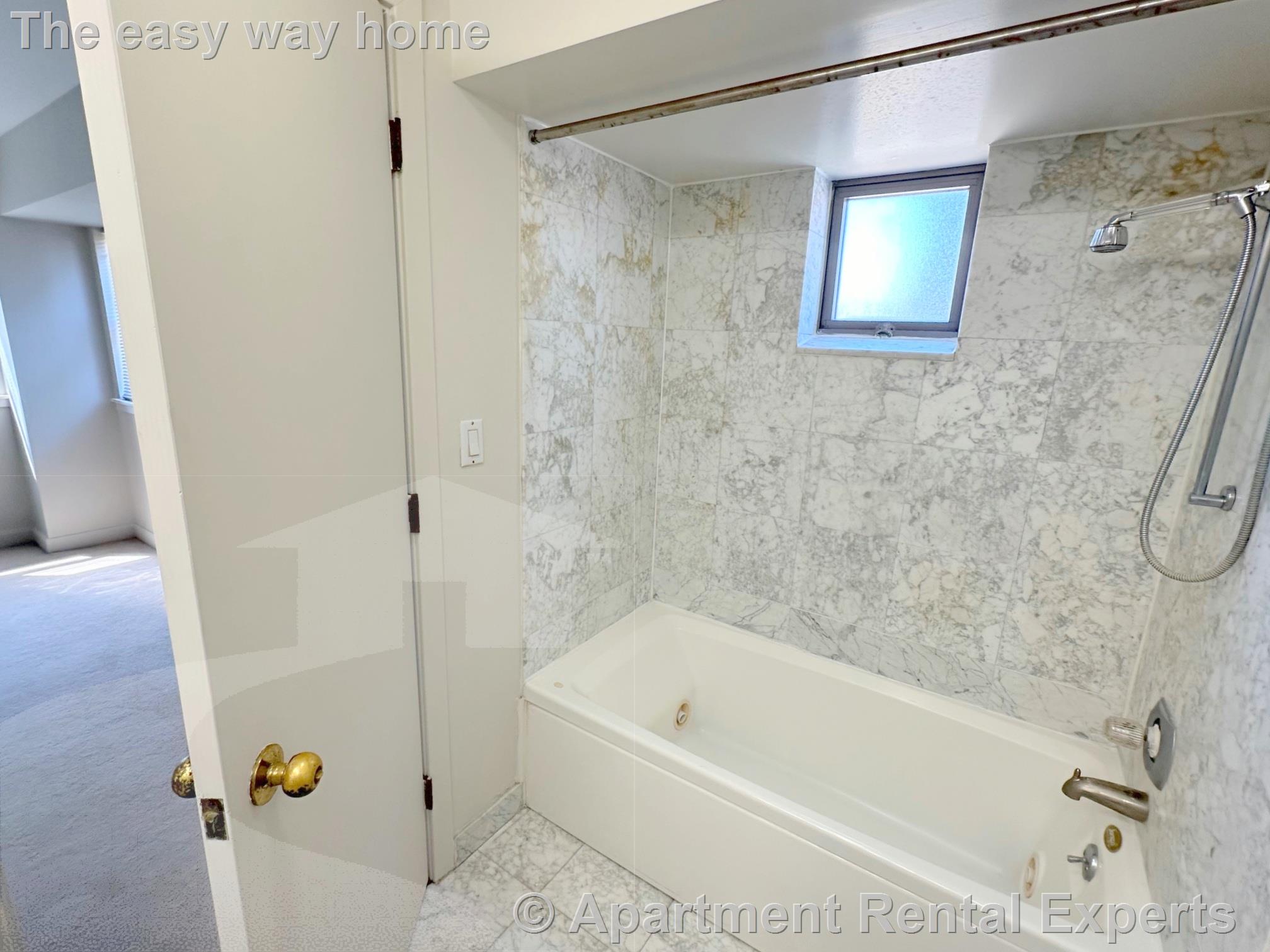 931 Massachusetts Ave, Central Square