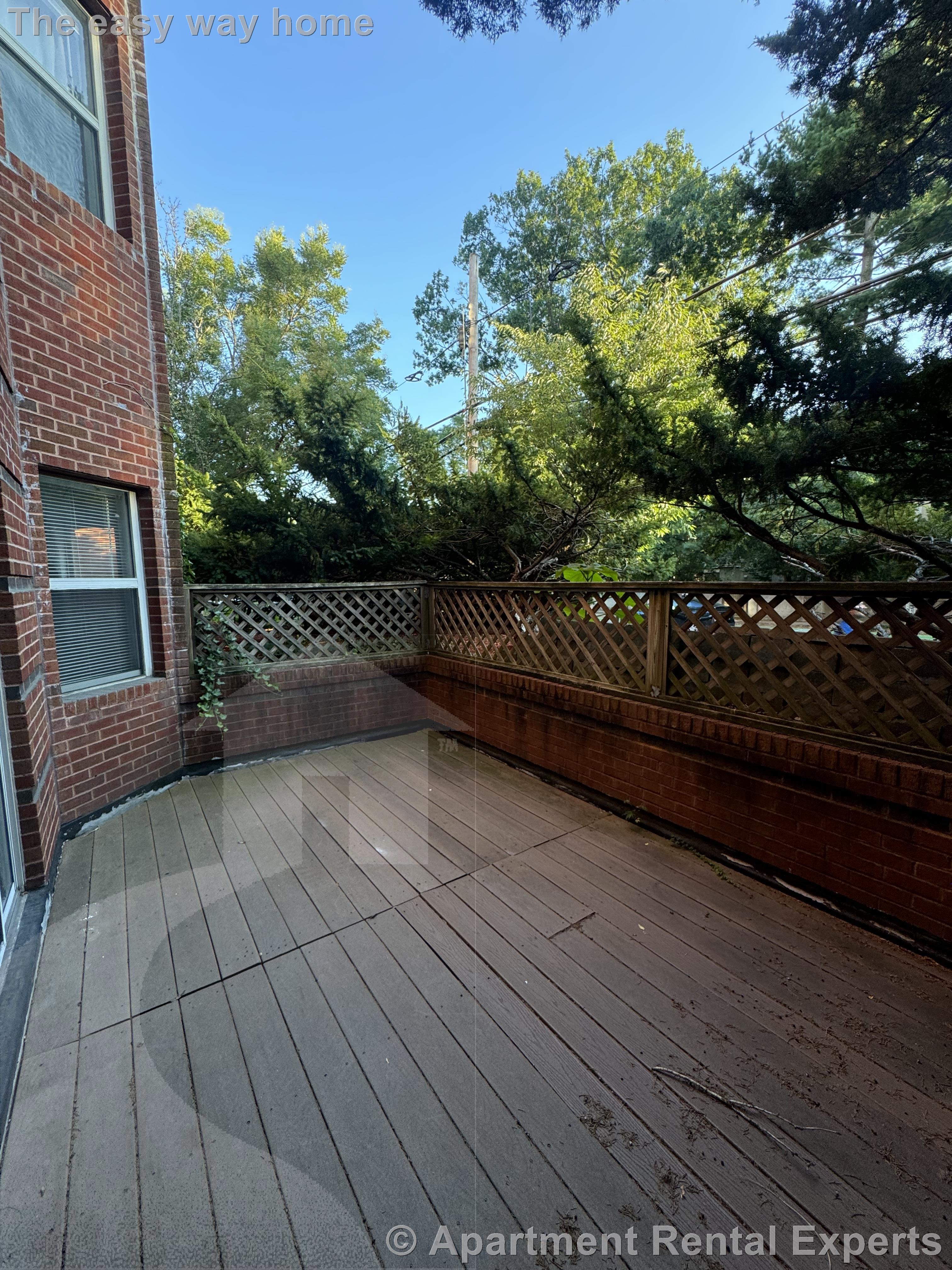 175 Beacon St, Ward Two