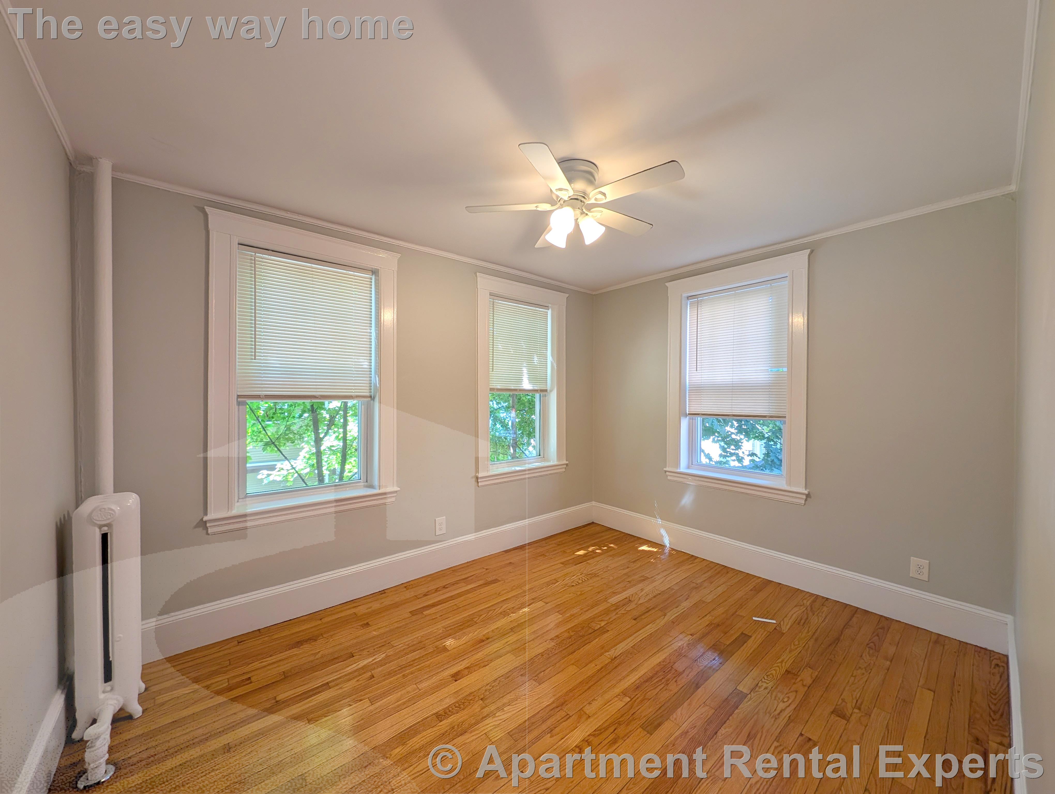 156-158 Summer St, Spring Hill