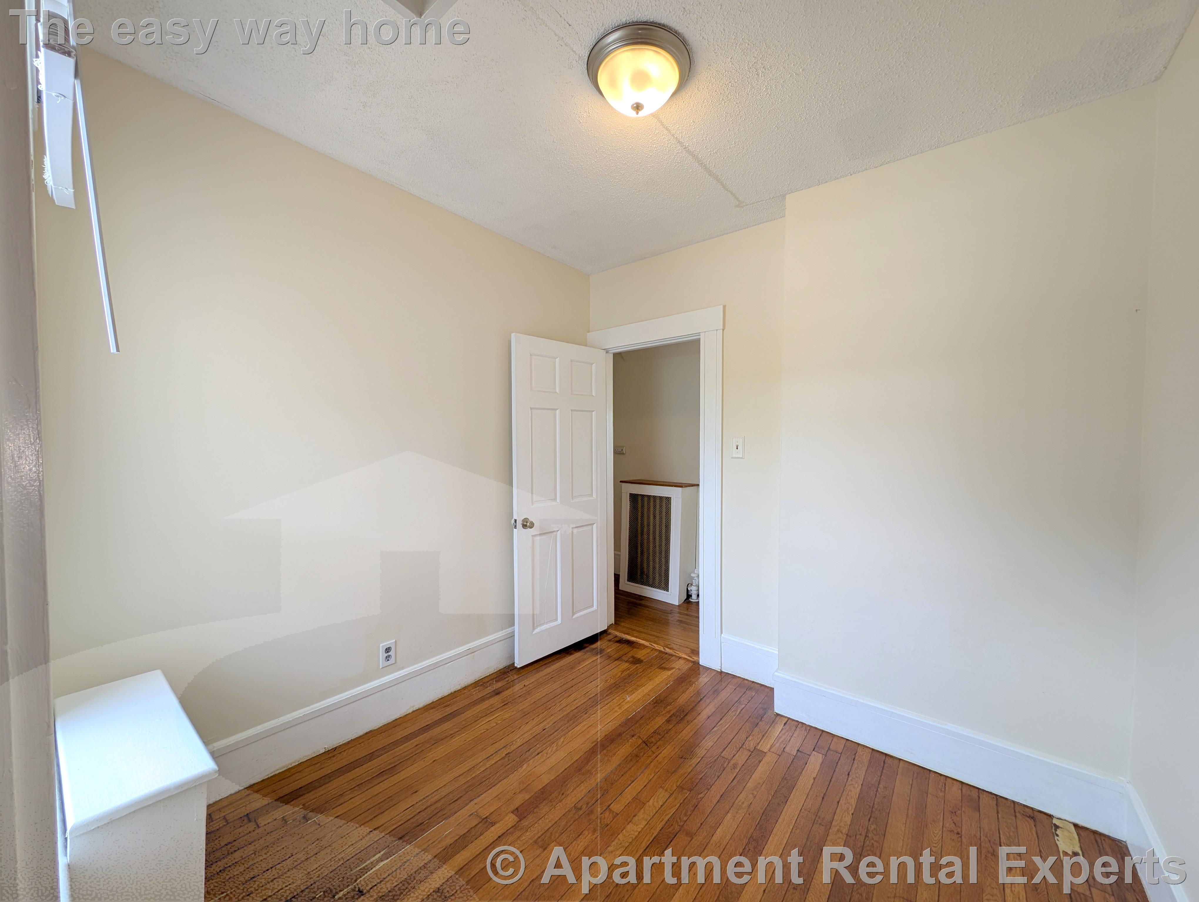 543 Broadway, Magoun Square