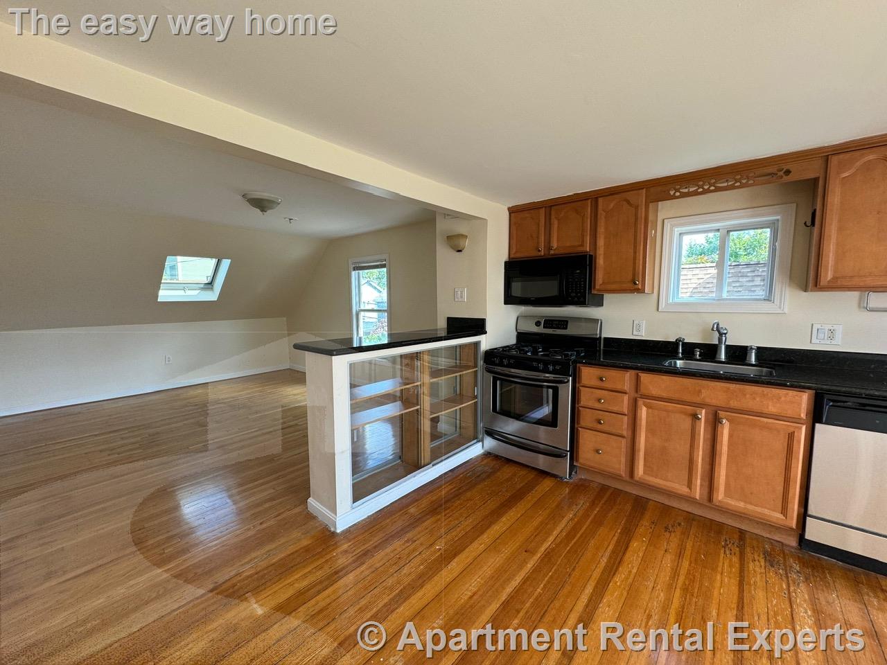 5 Clyde St, Davis Square