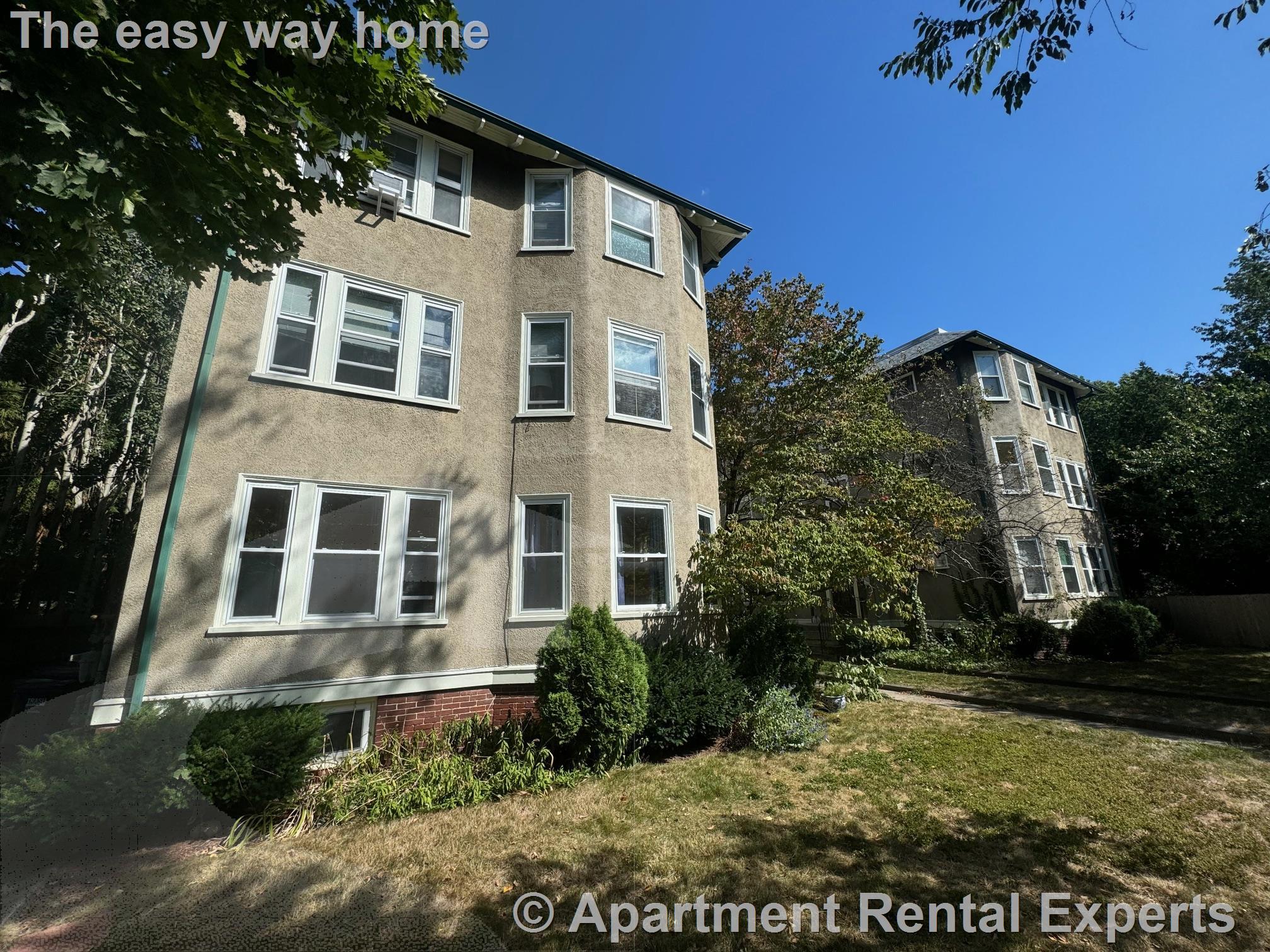 99 Lexington Ave, Huron Village