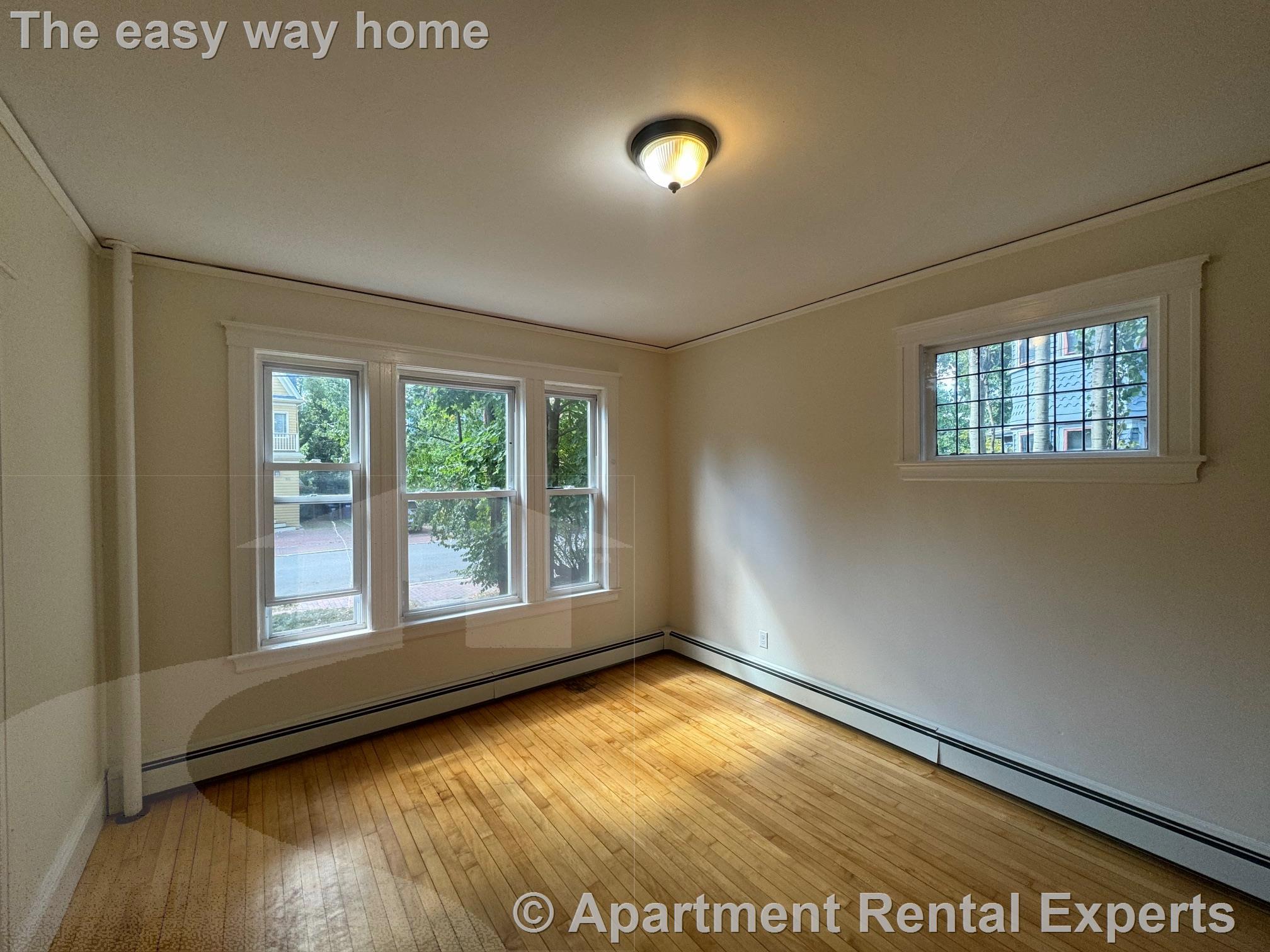 99 Lexington Ave, Huron Village