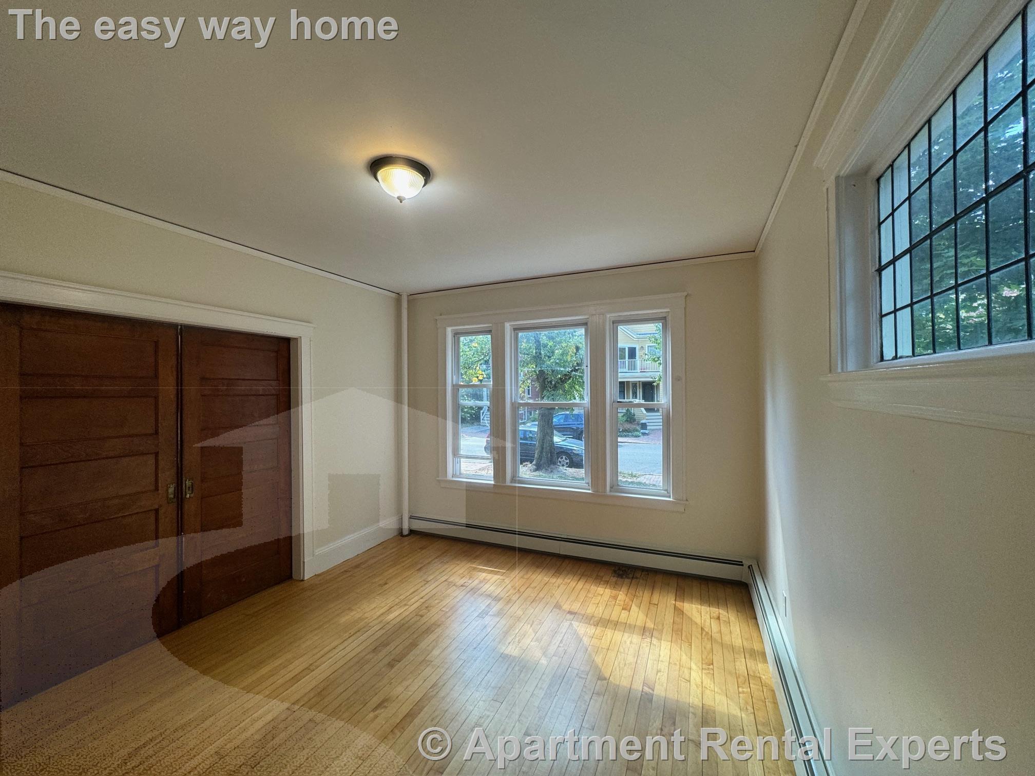 99 Lexington Ave, Huron Village