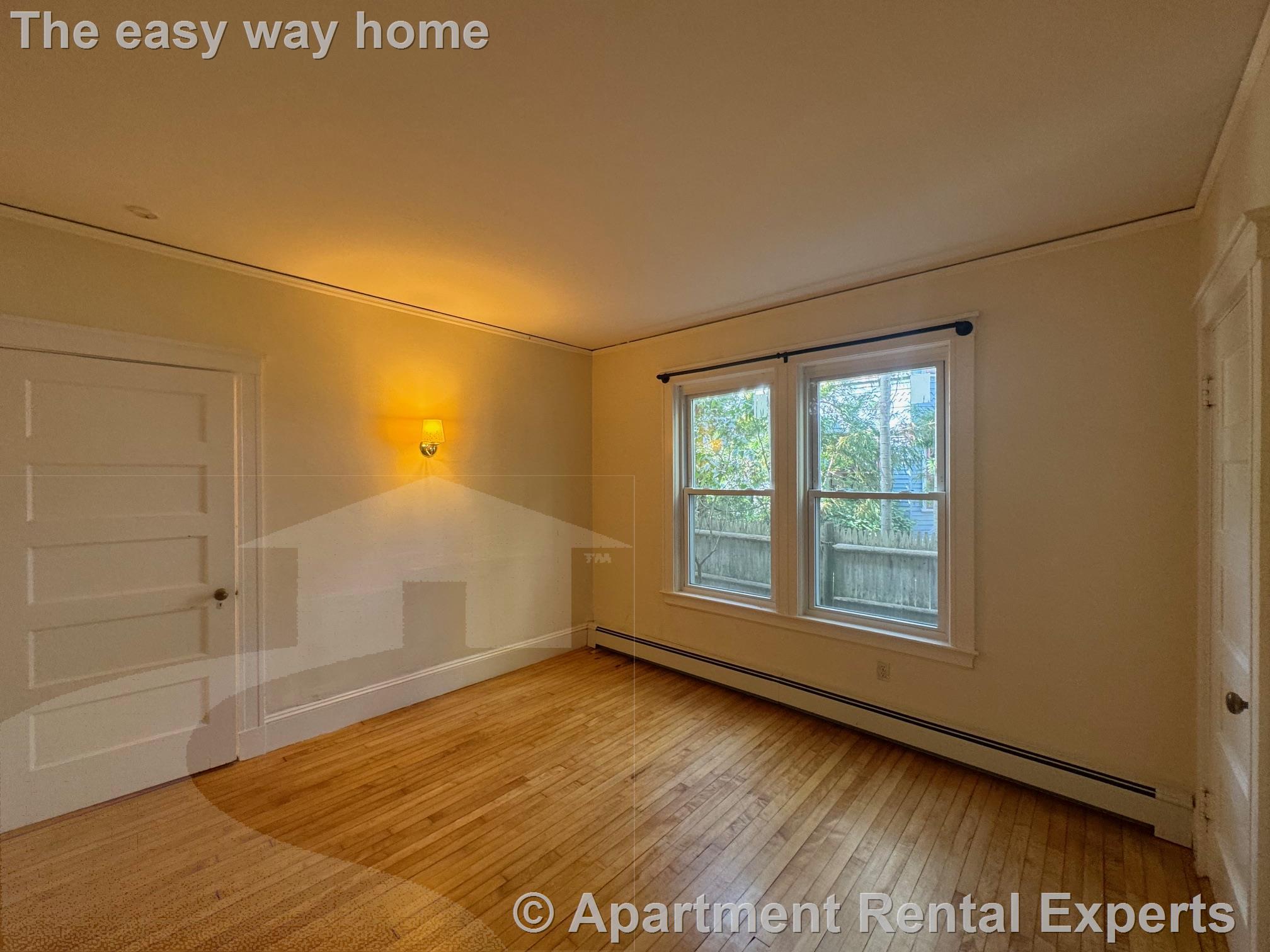 99 Lexington Ave, Huron Village