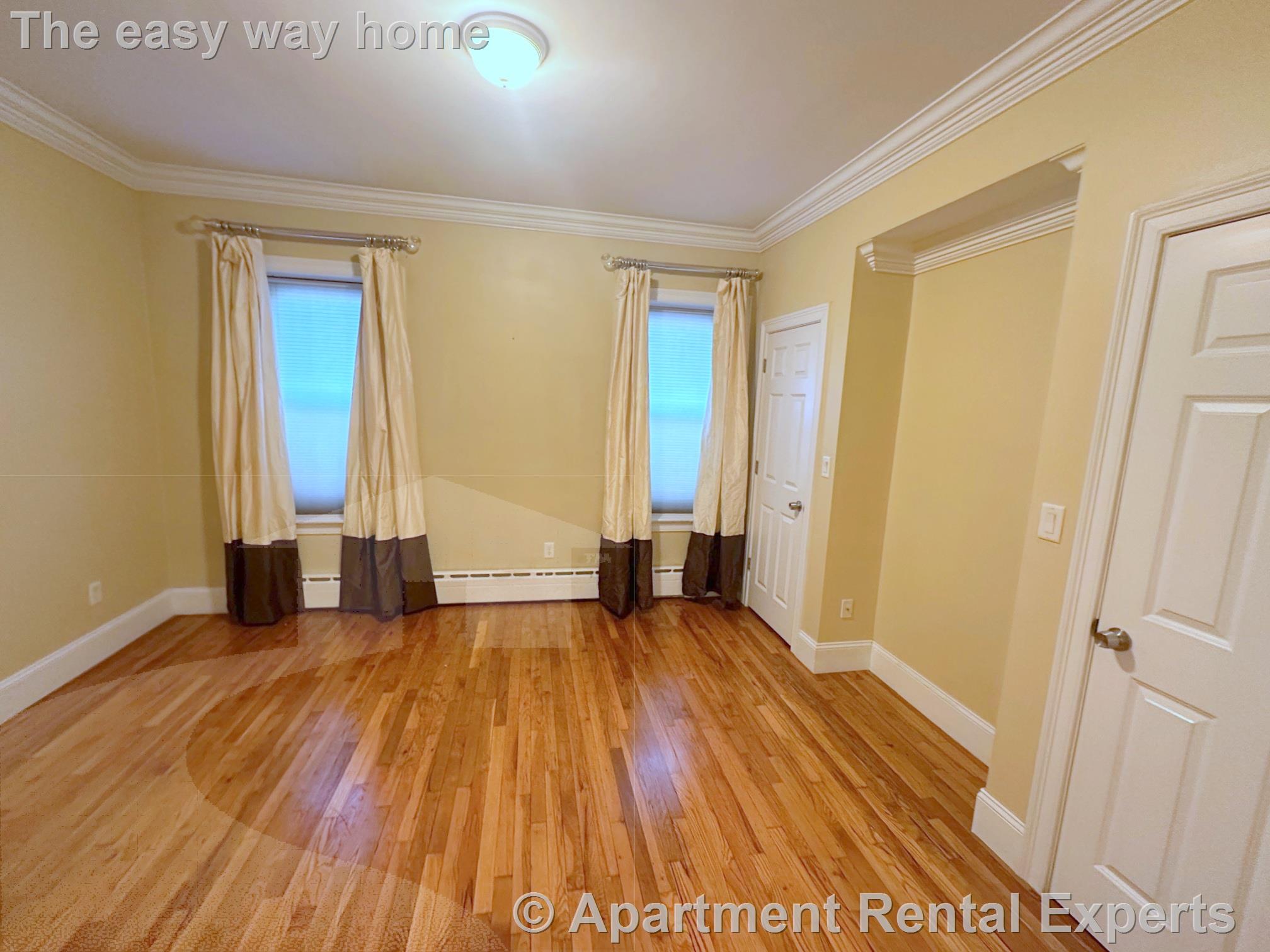 268 River St, Central Square