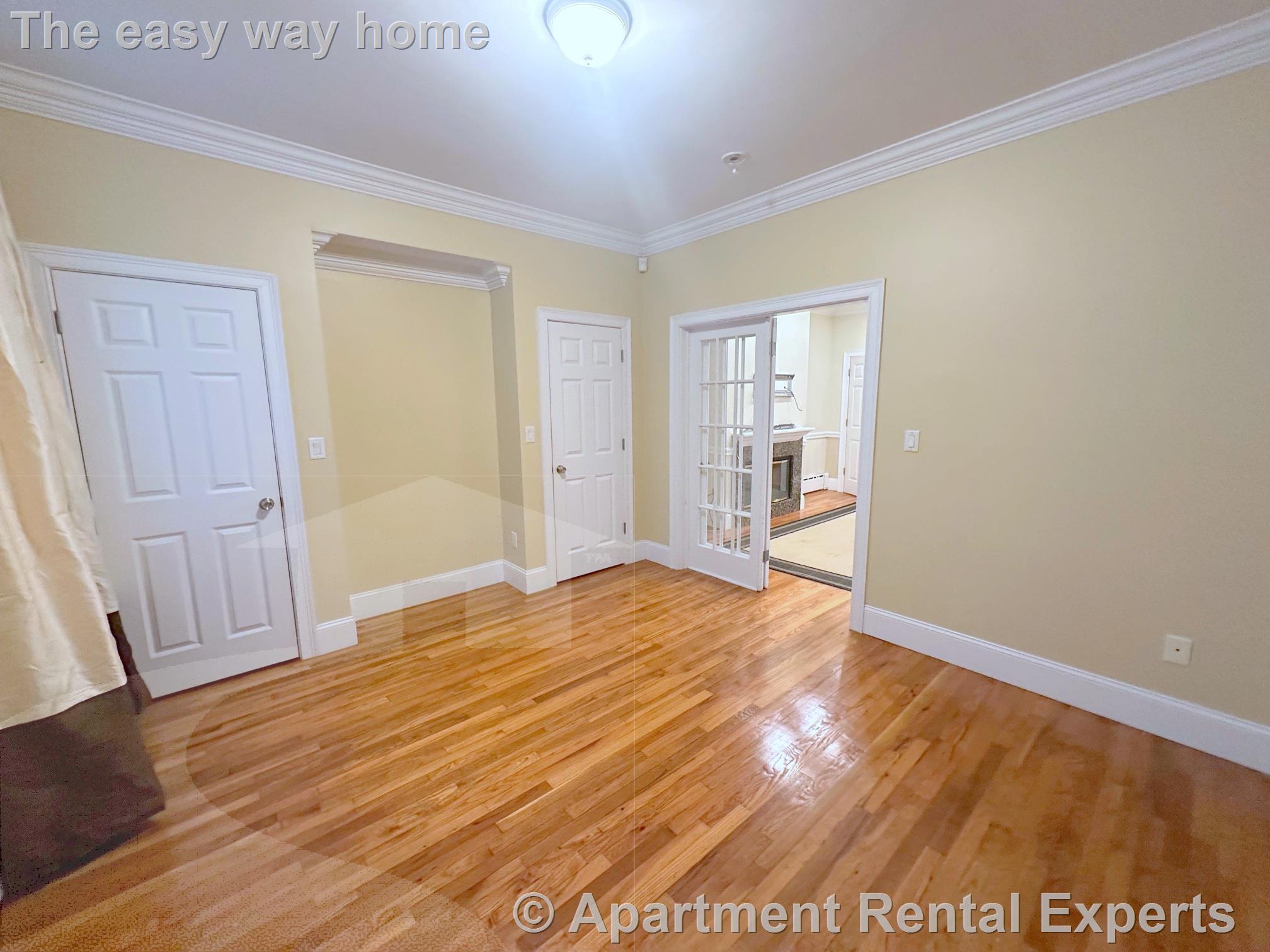 268 River St, Central Square