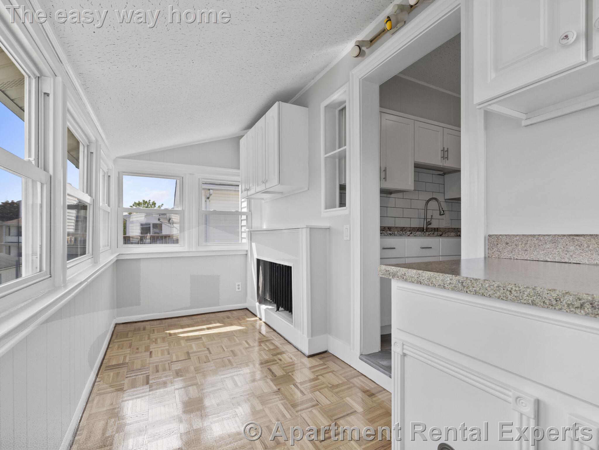 14 Windsor Rd, Tufts