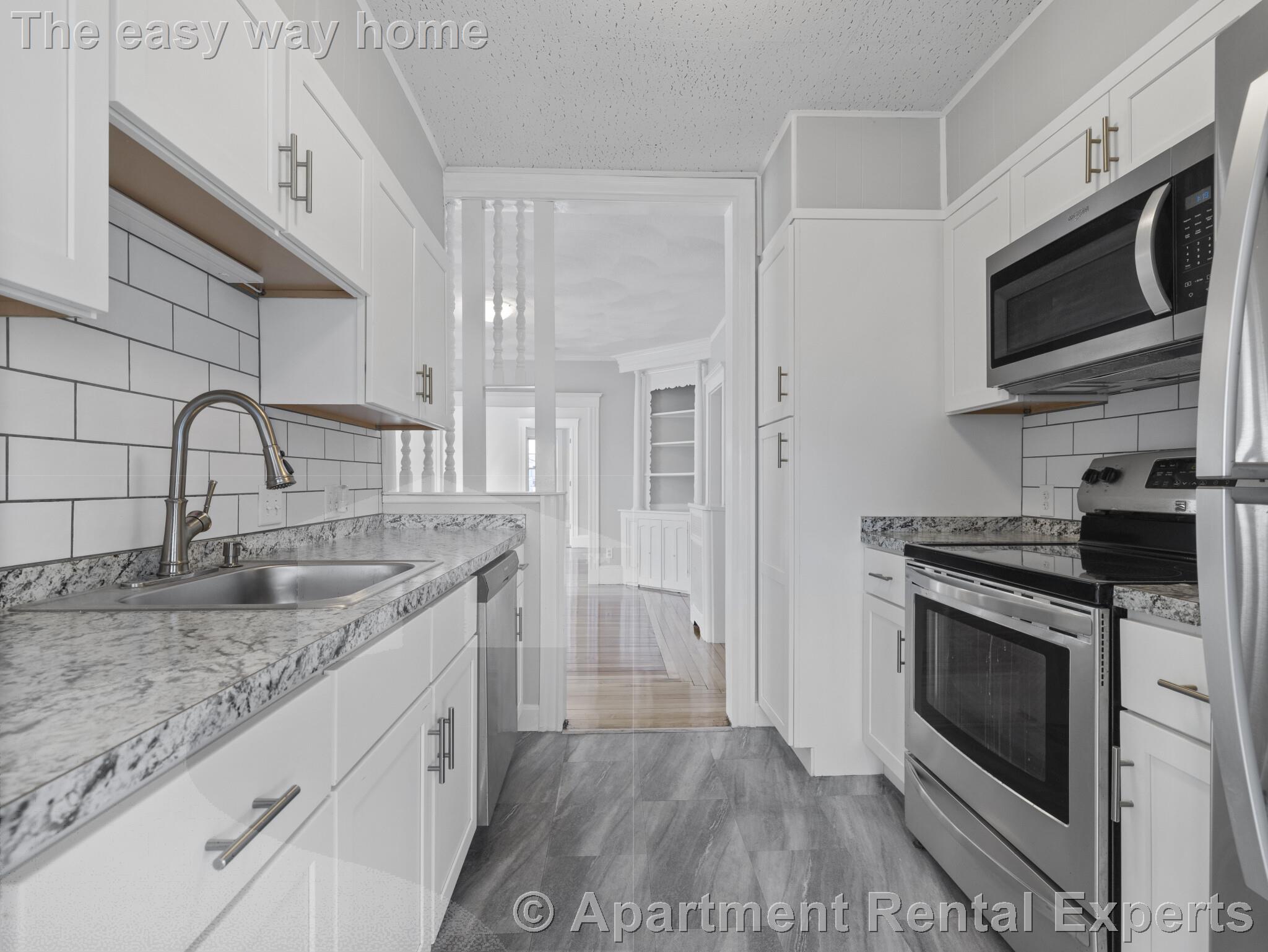 14 Windsor Rd, Tufts