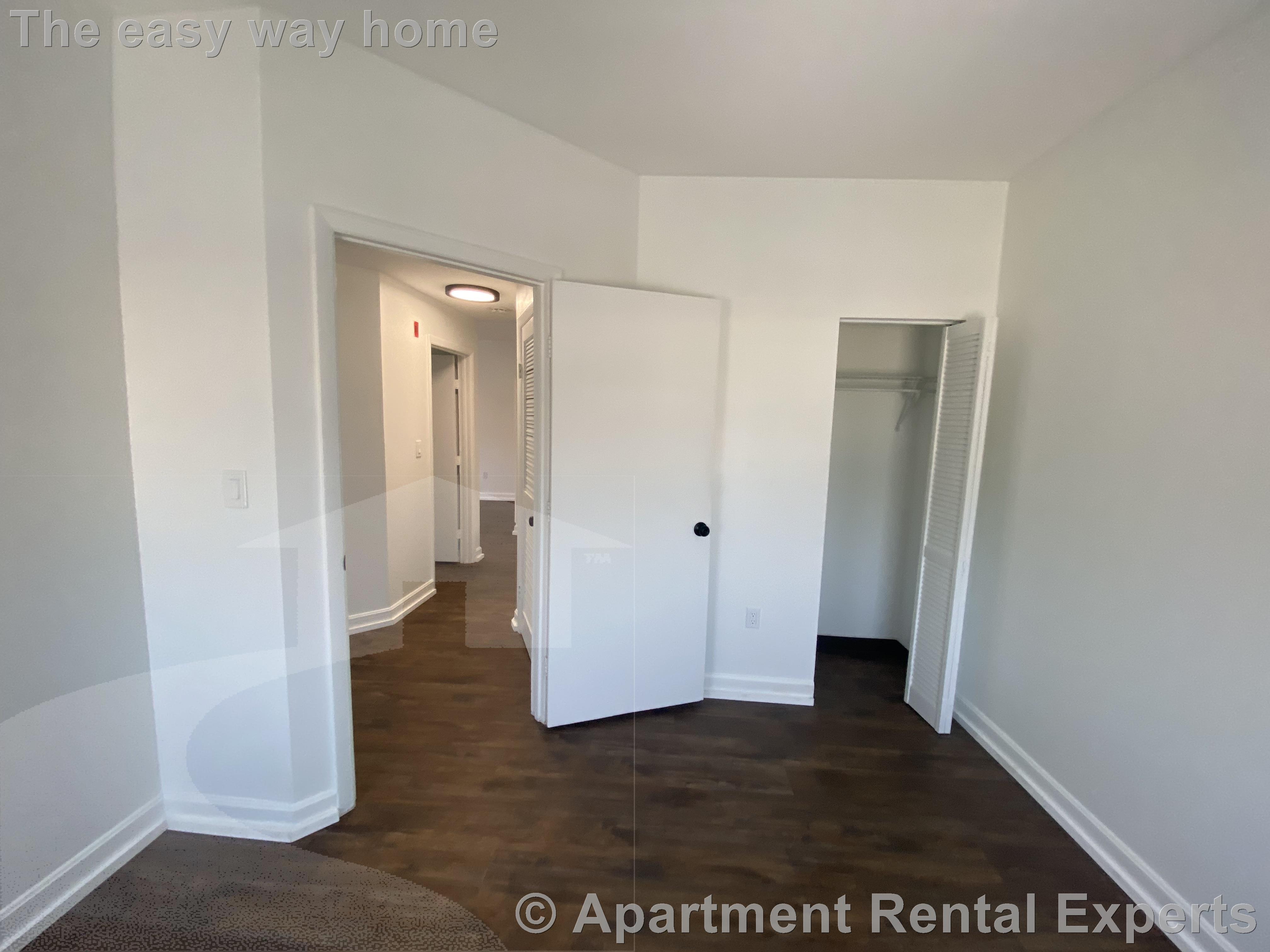 1 Franklin St, Sullivan Square
