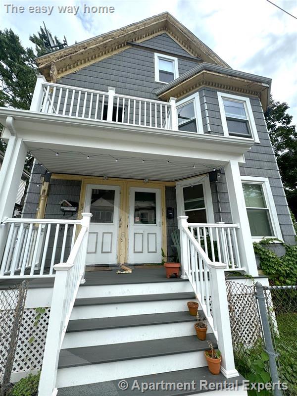 63 Grove St, Davis Square